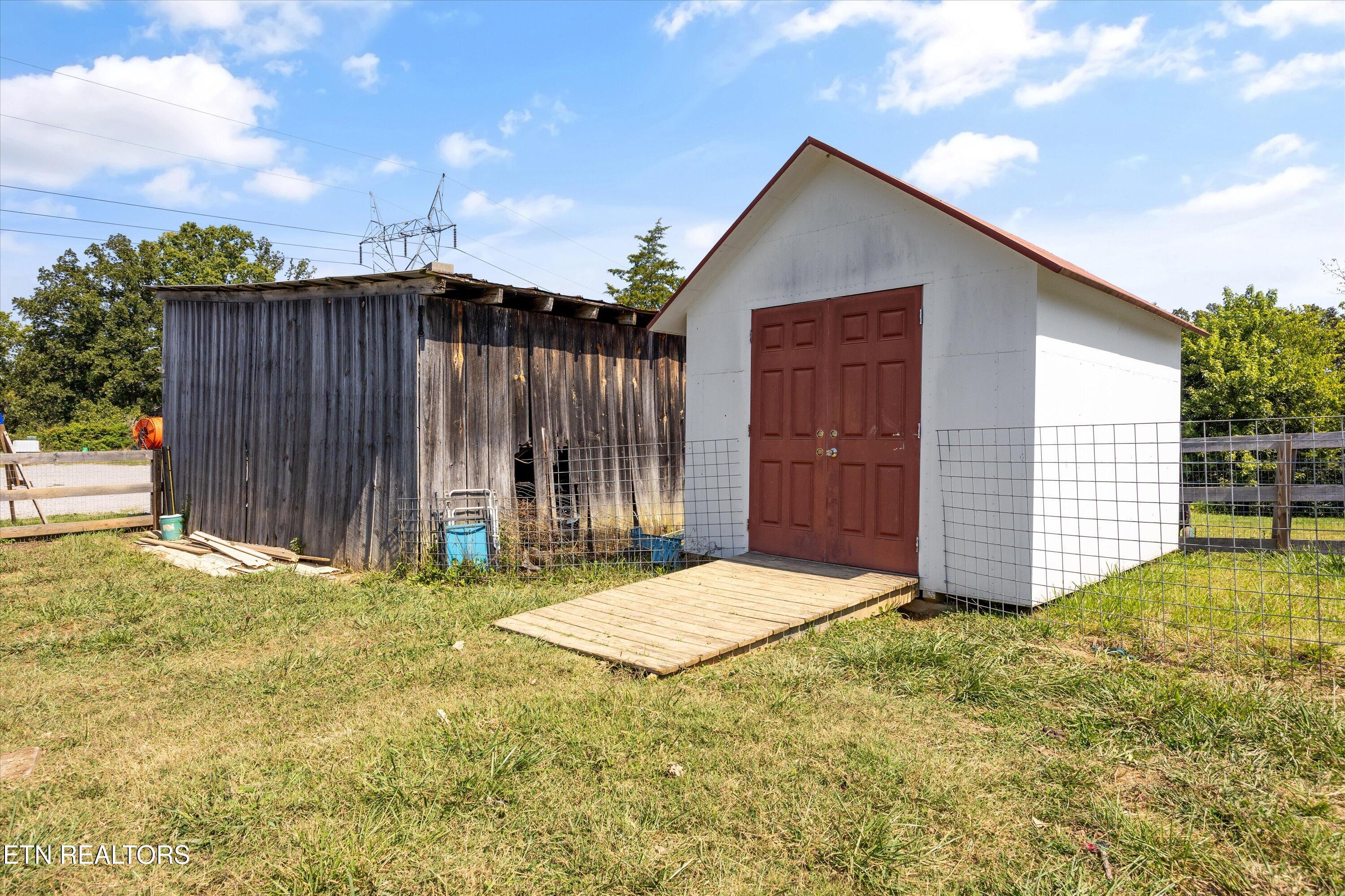 617 County Farm Rd