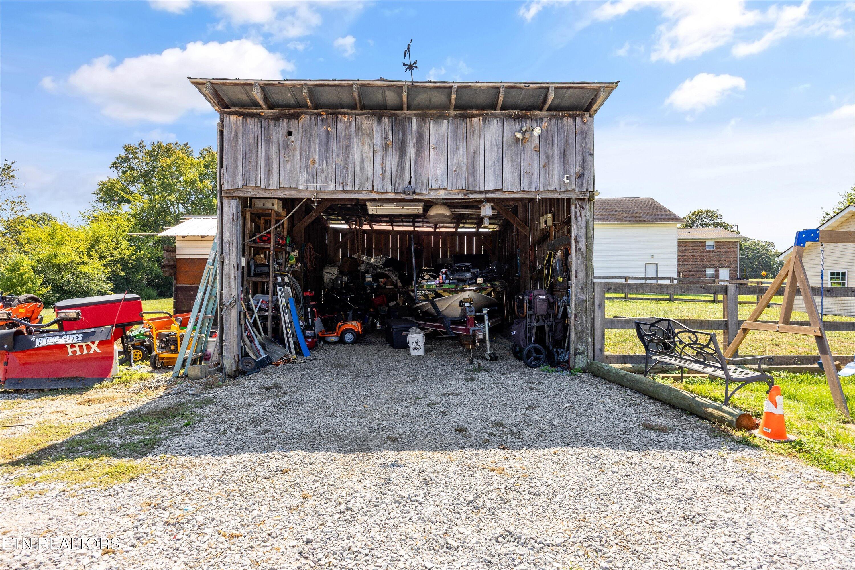 617 County Farm Rd