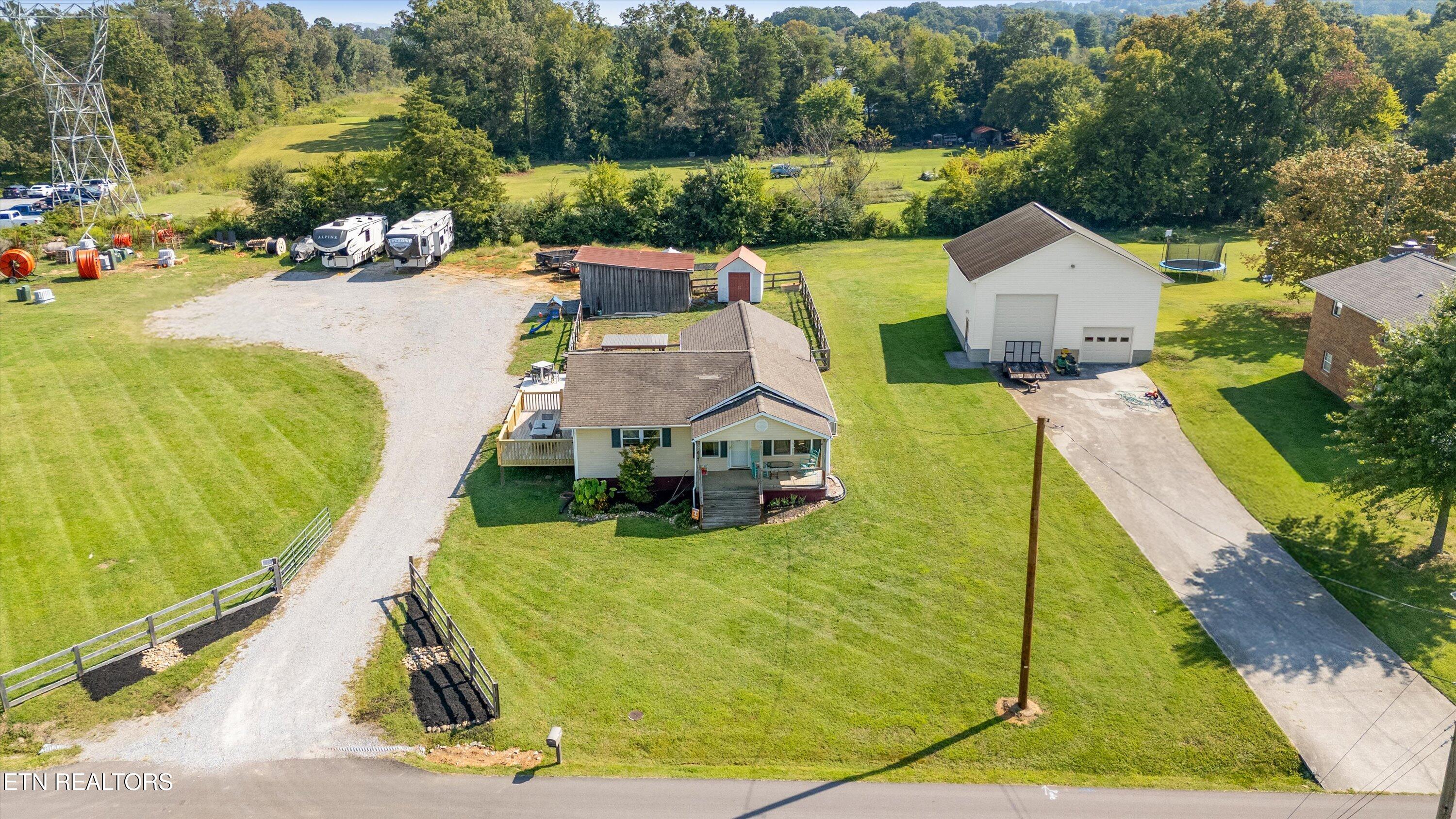 617 County Farm Rd