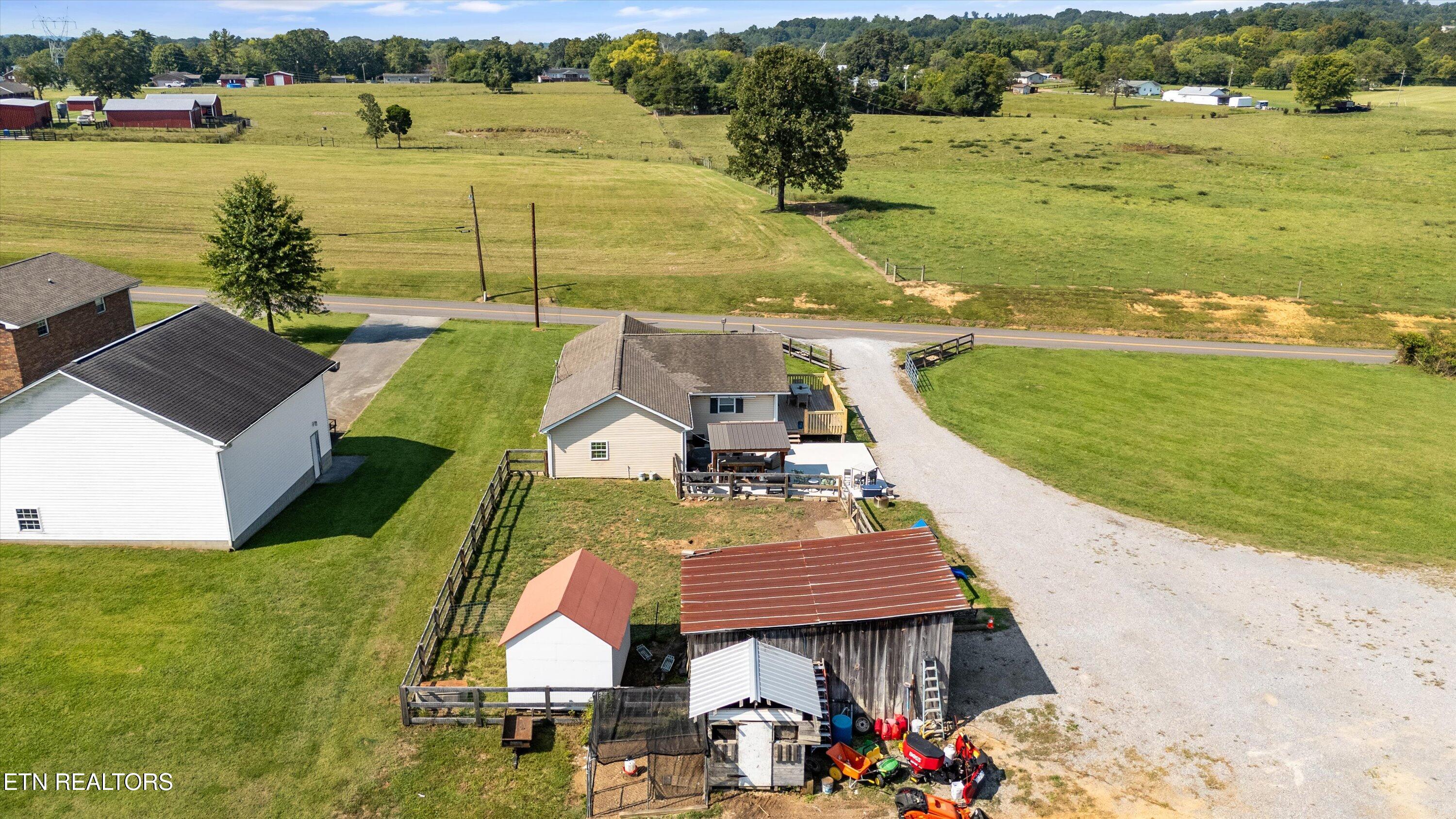 617 County Farm Rd
