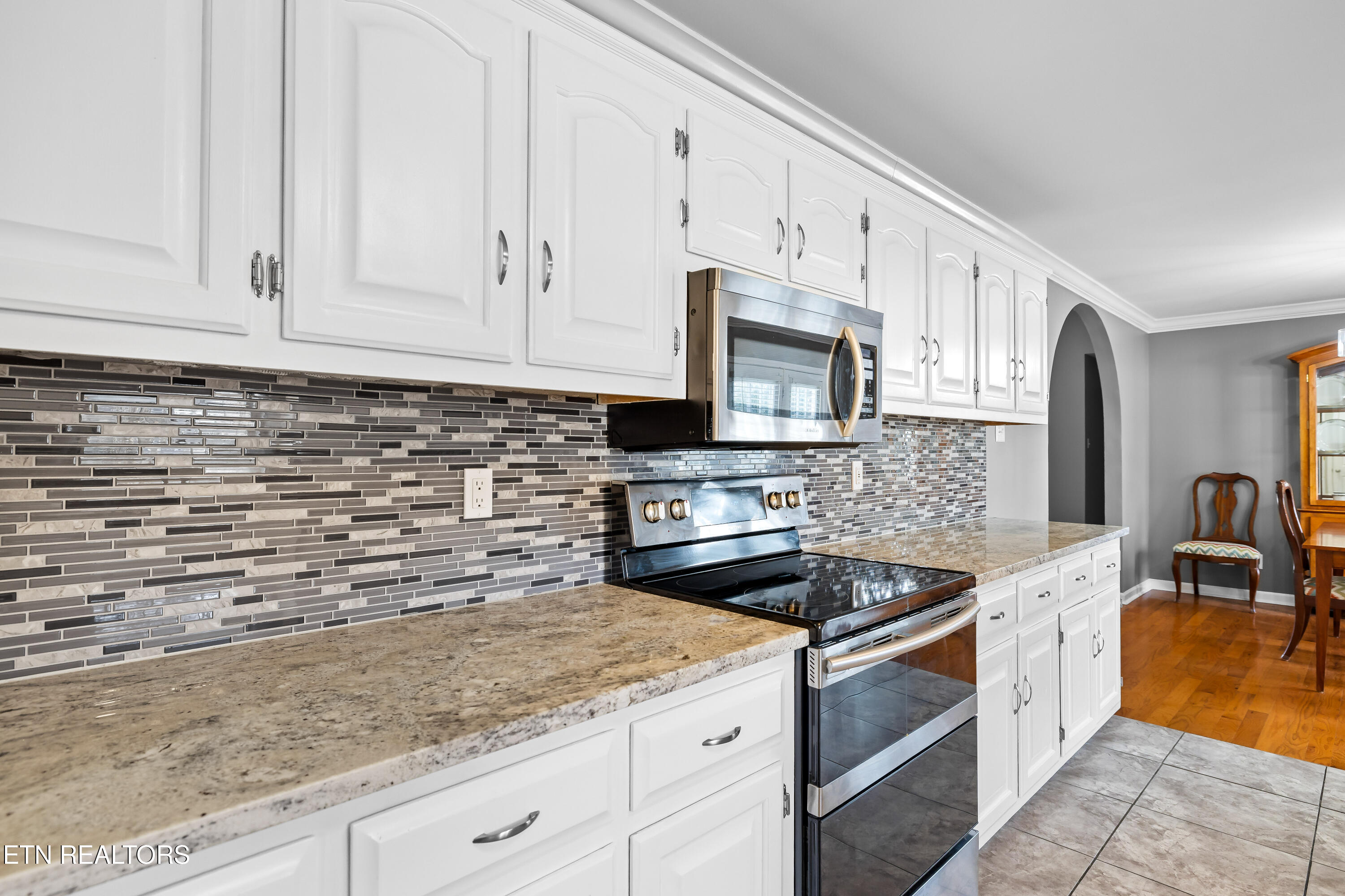 1213 N North Wingate Way