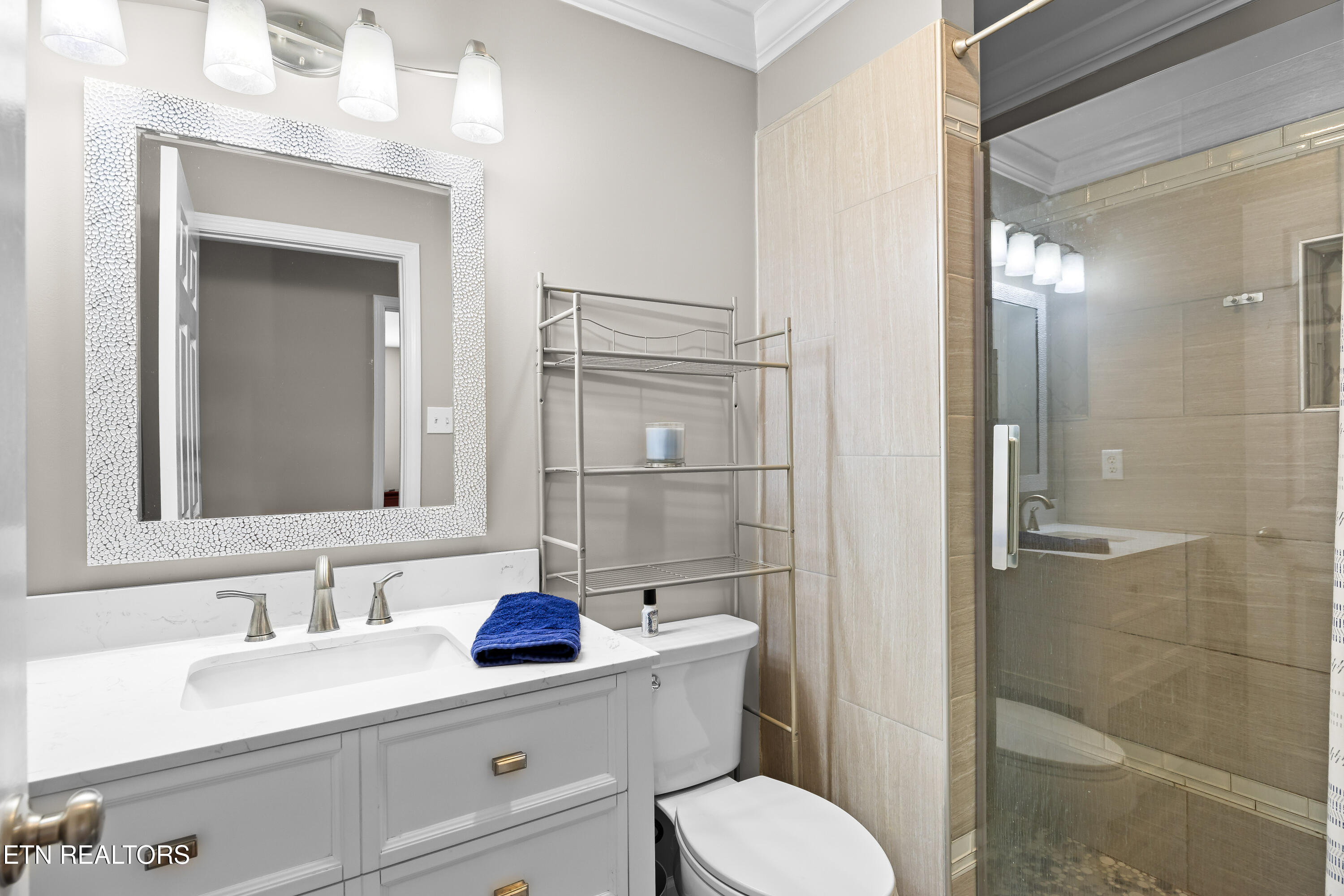 1213 N North Wingate Way