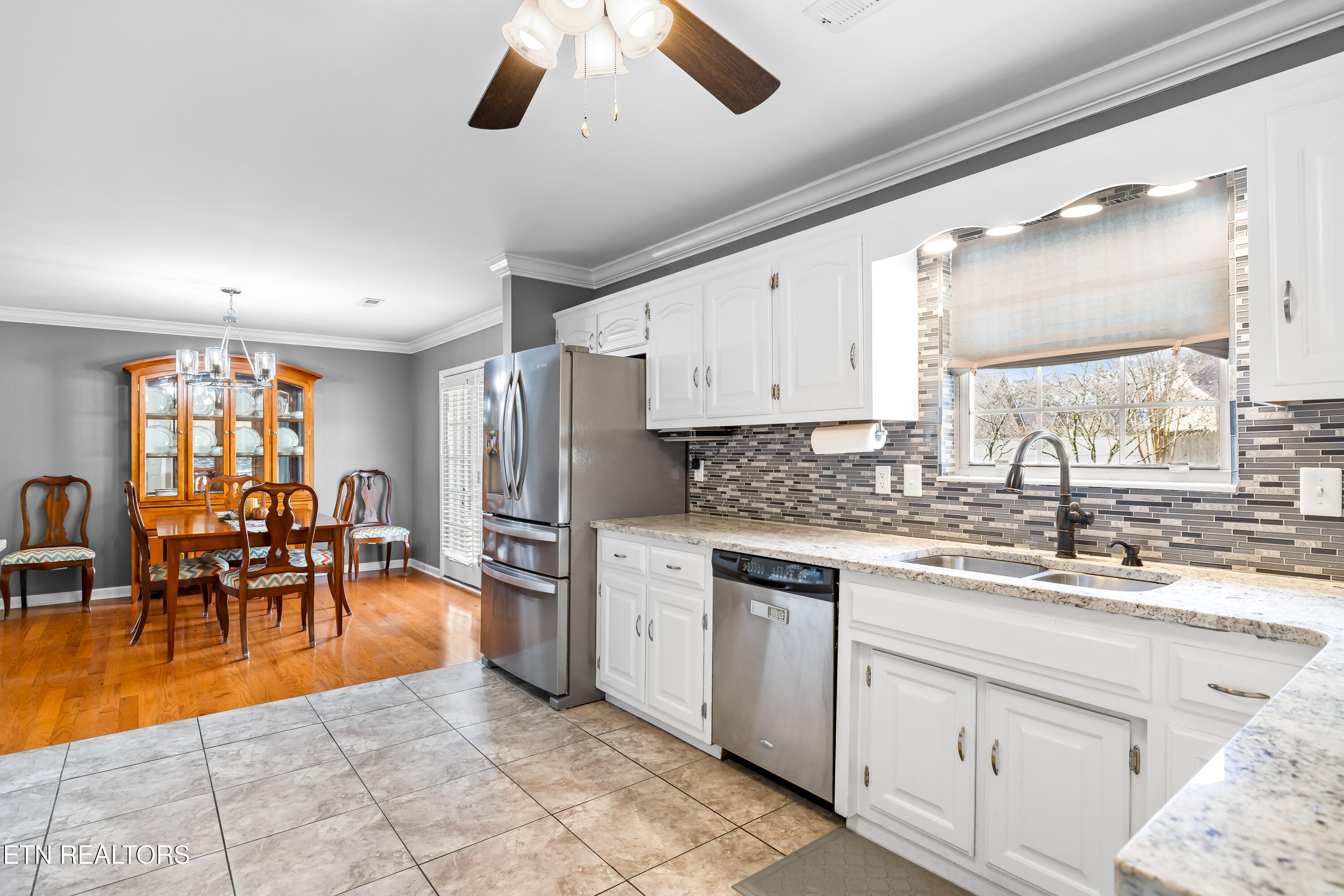 1213 N North Wingate Way