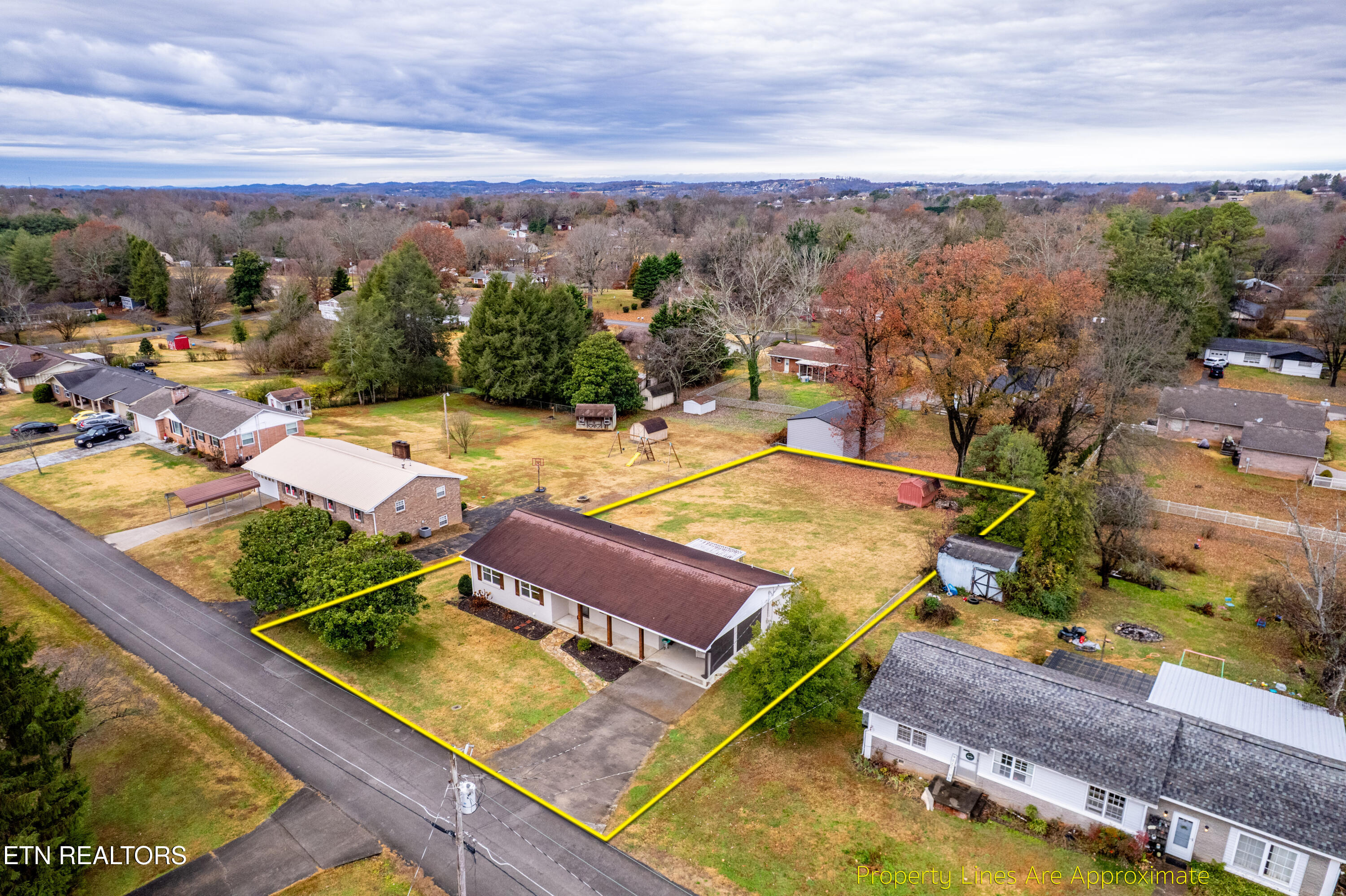 2905 Pleasant View Ave