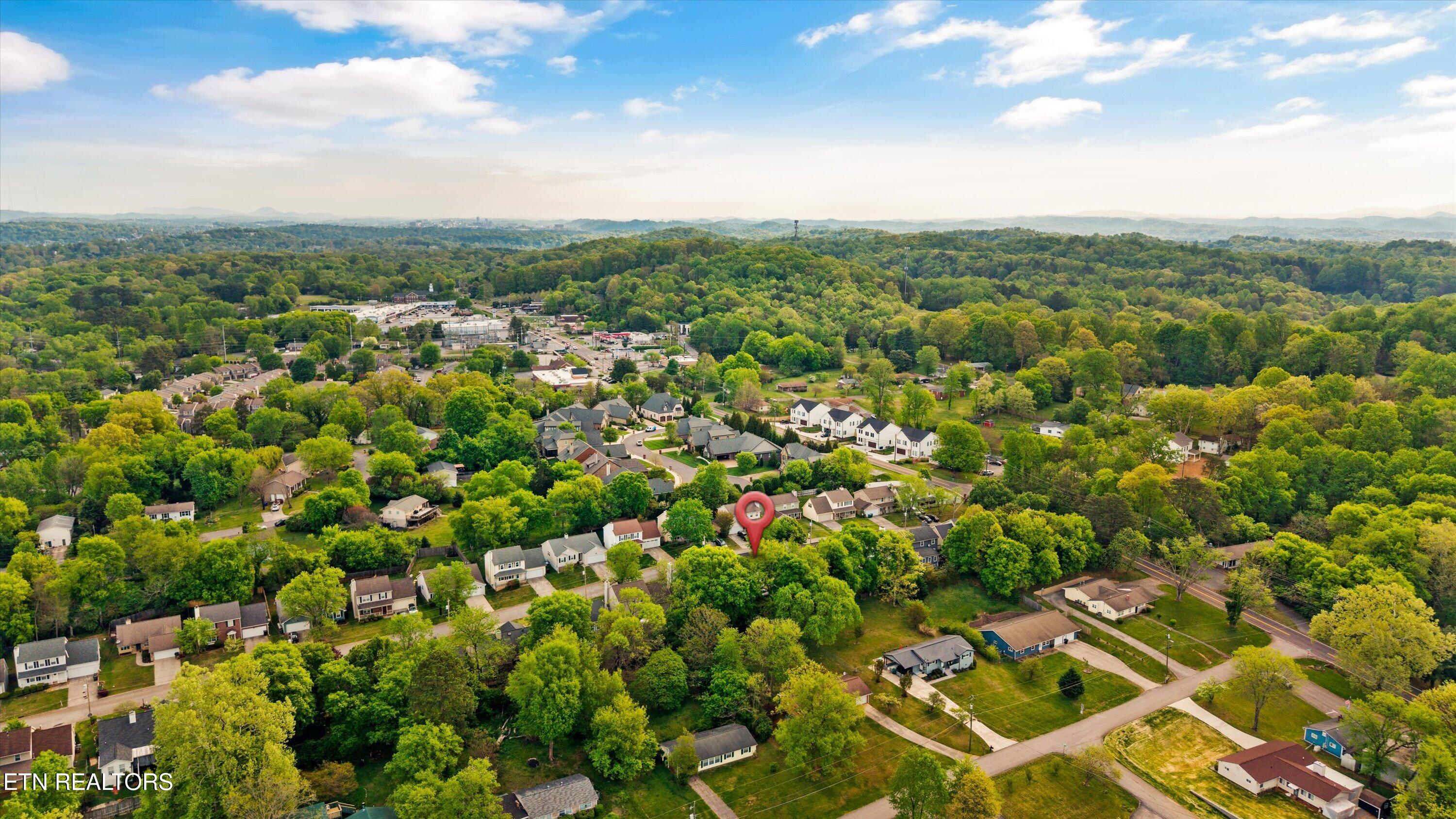 1365 Woodridge Drive