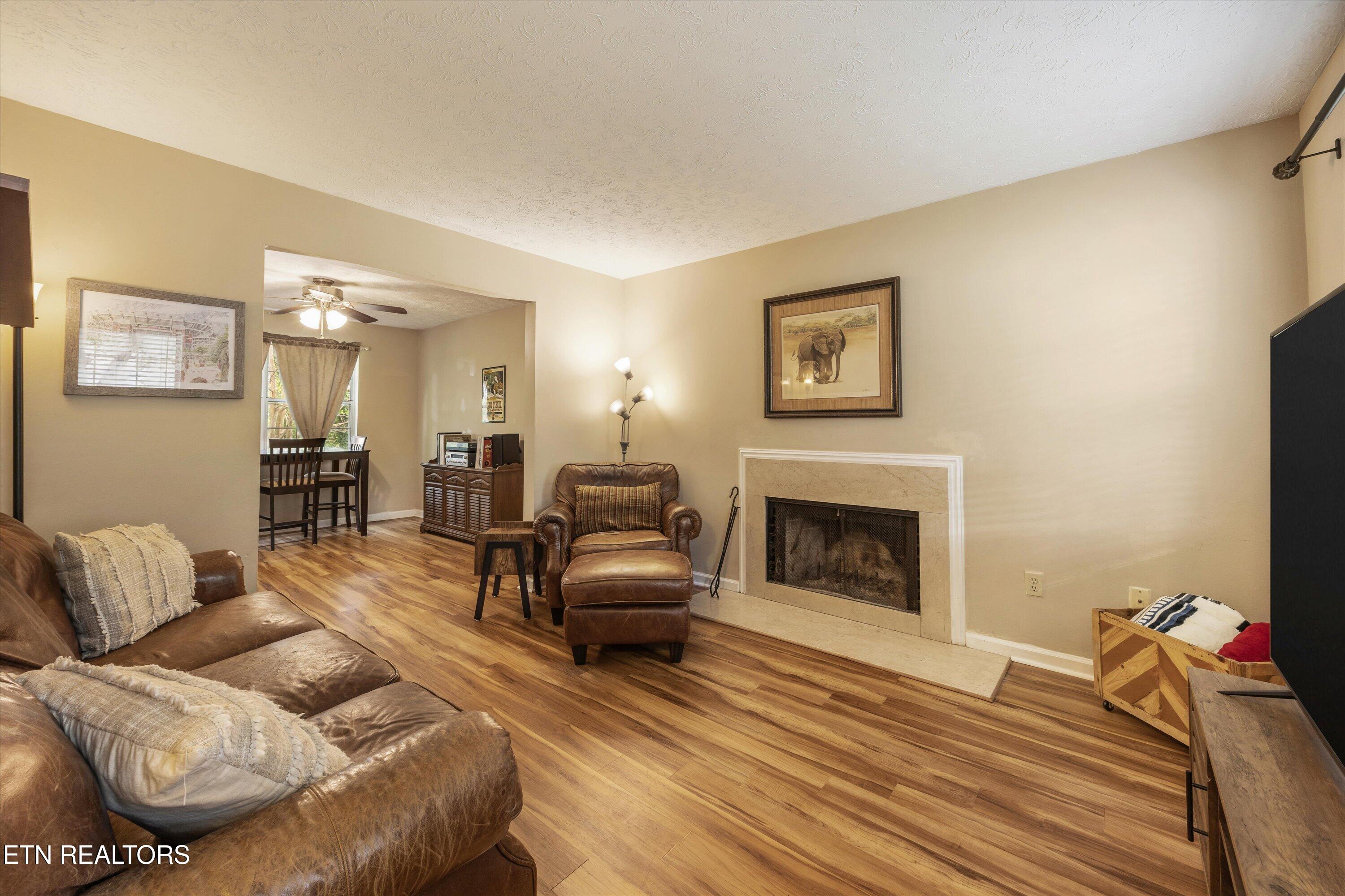 1365 Woodridge Drive