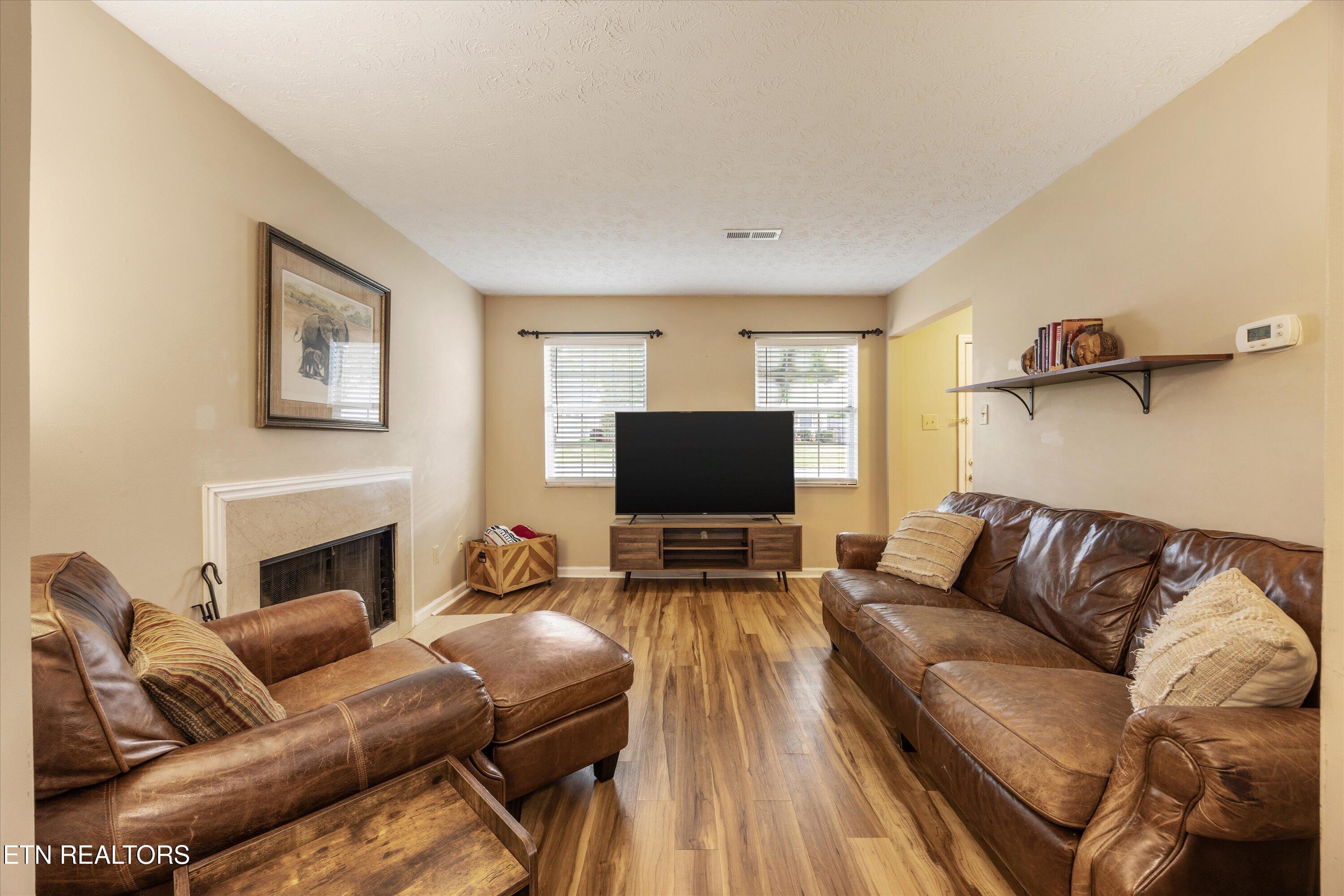 1365 Woodridge Drive