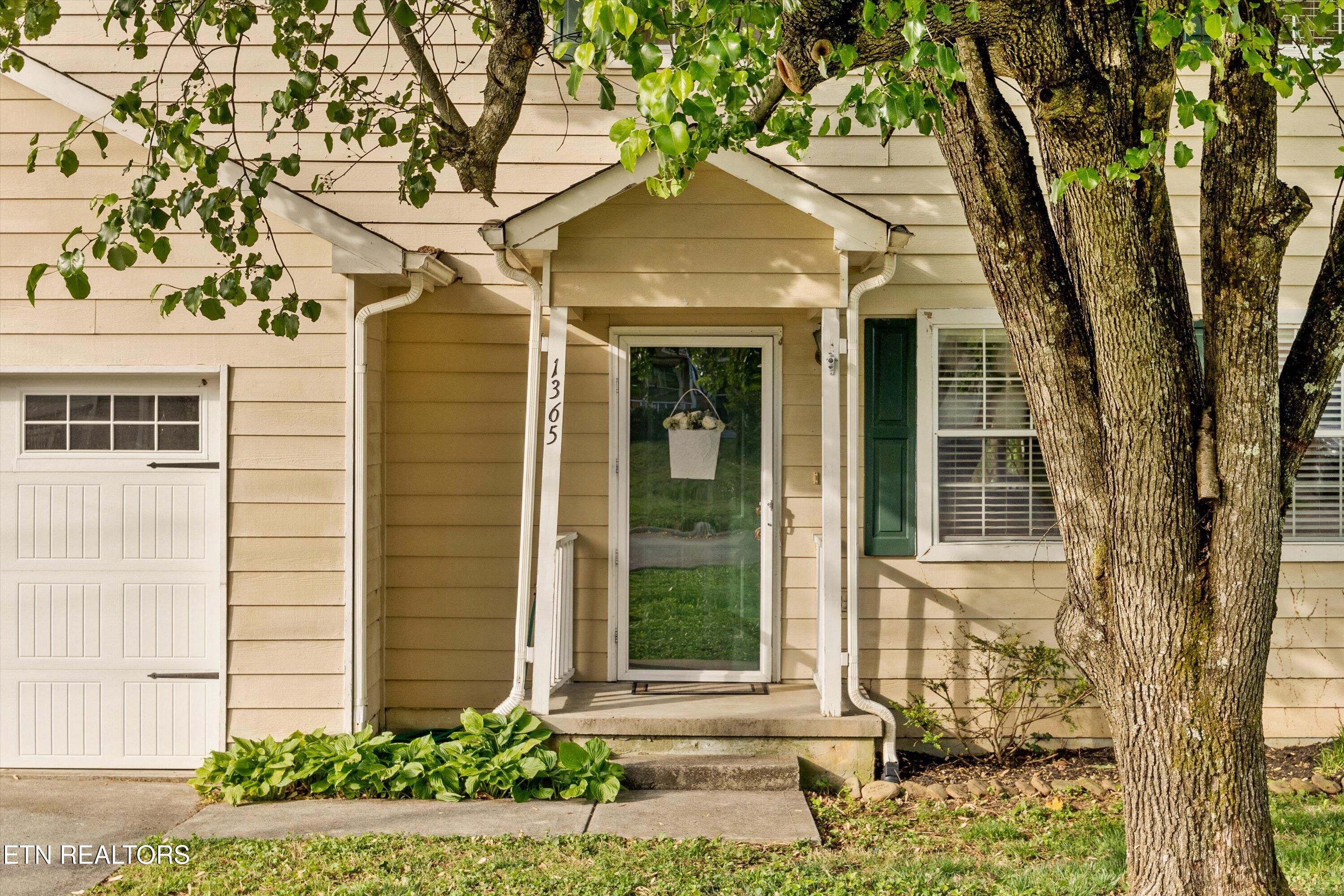 1365 Woodridge Drive