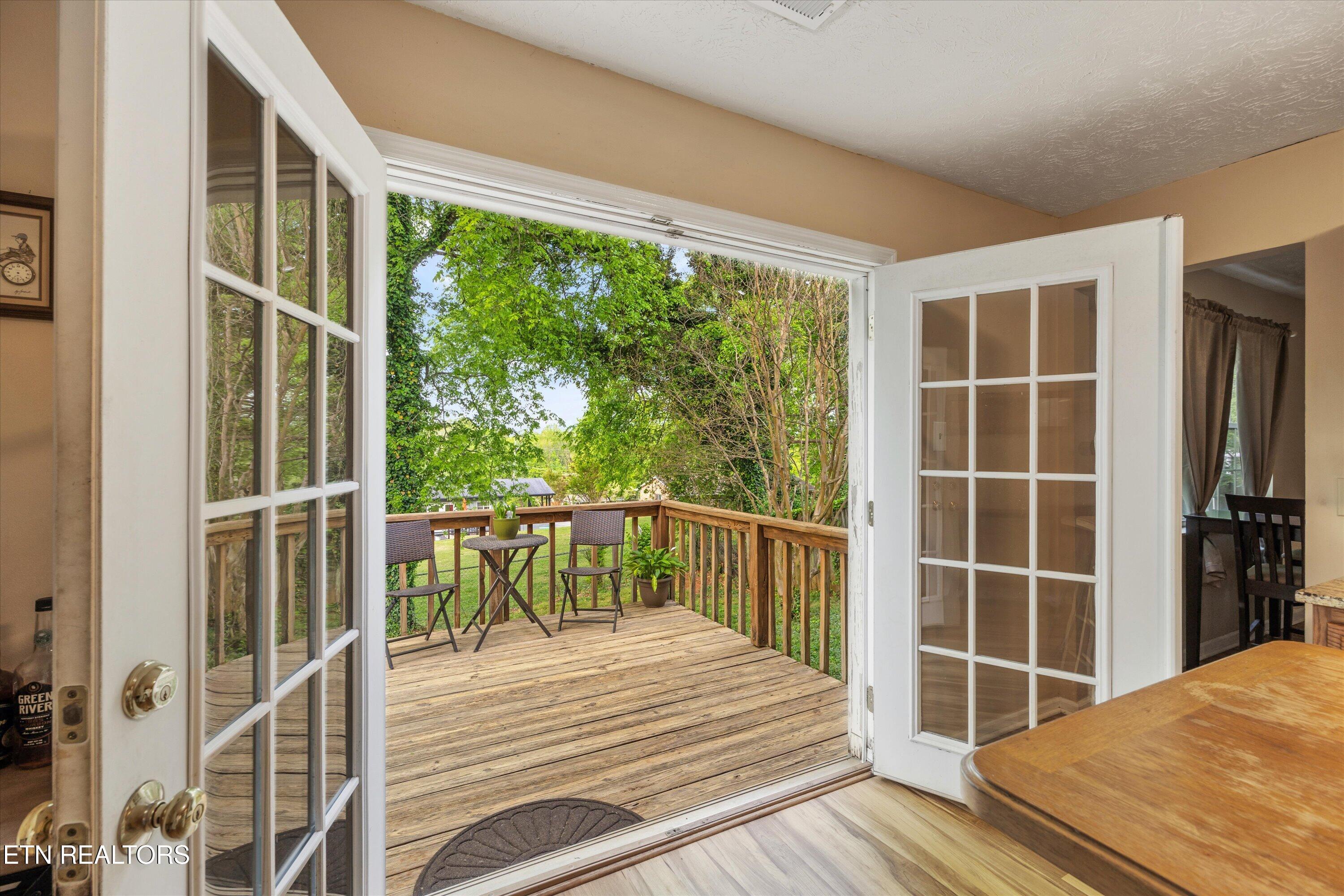 1365 Woodridge Drive