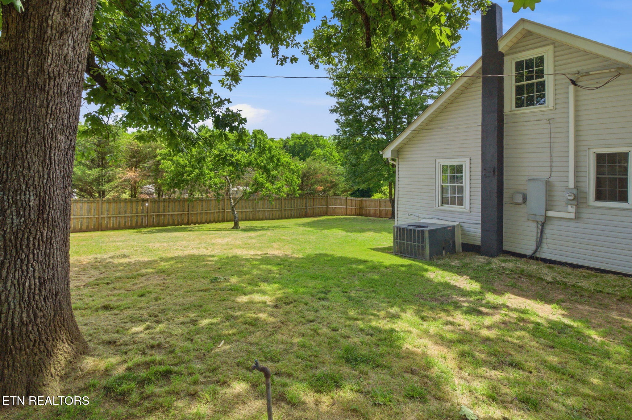 2540 Mentor Rd