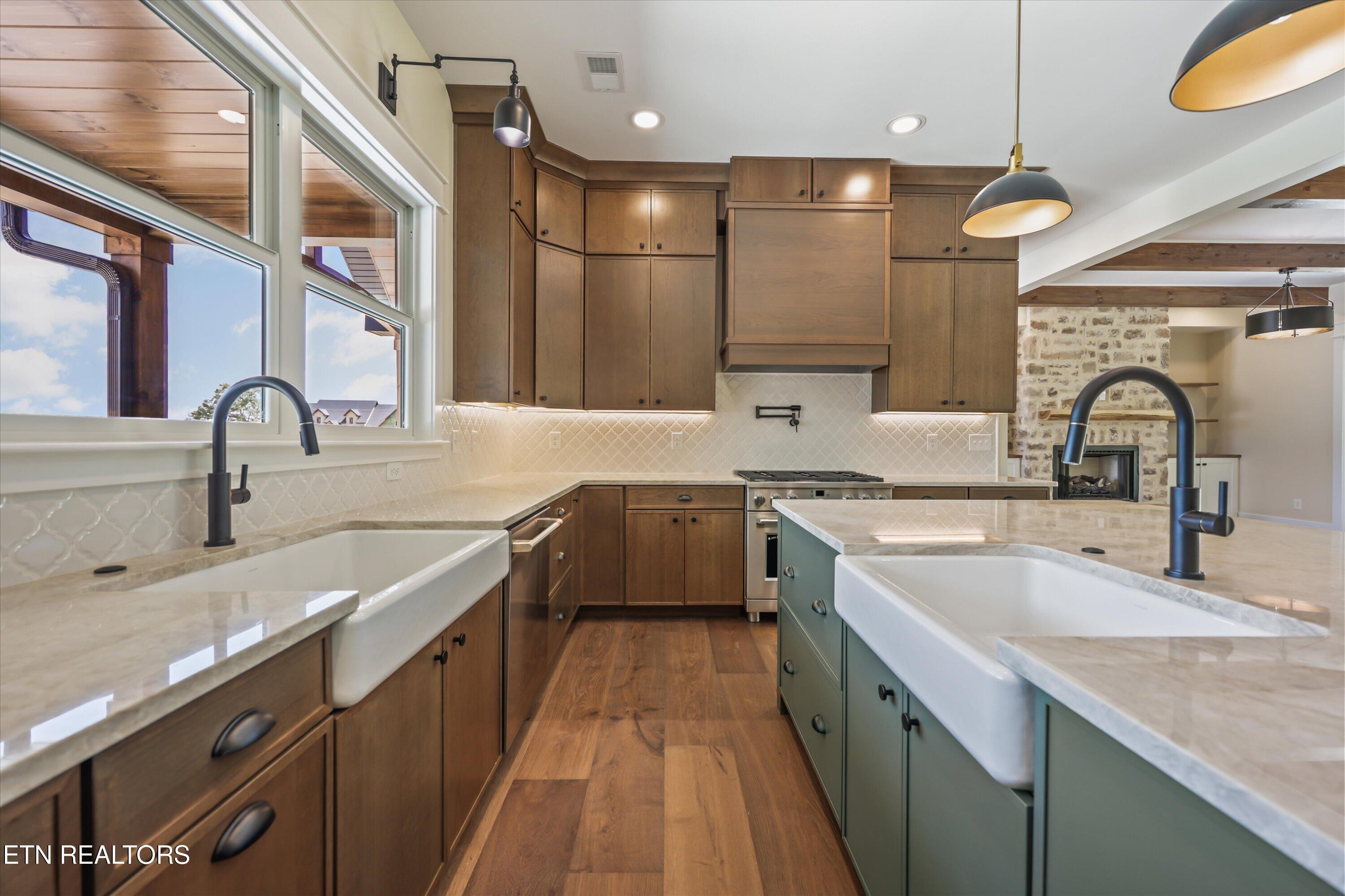 1209 Kellys View Drive