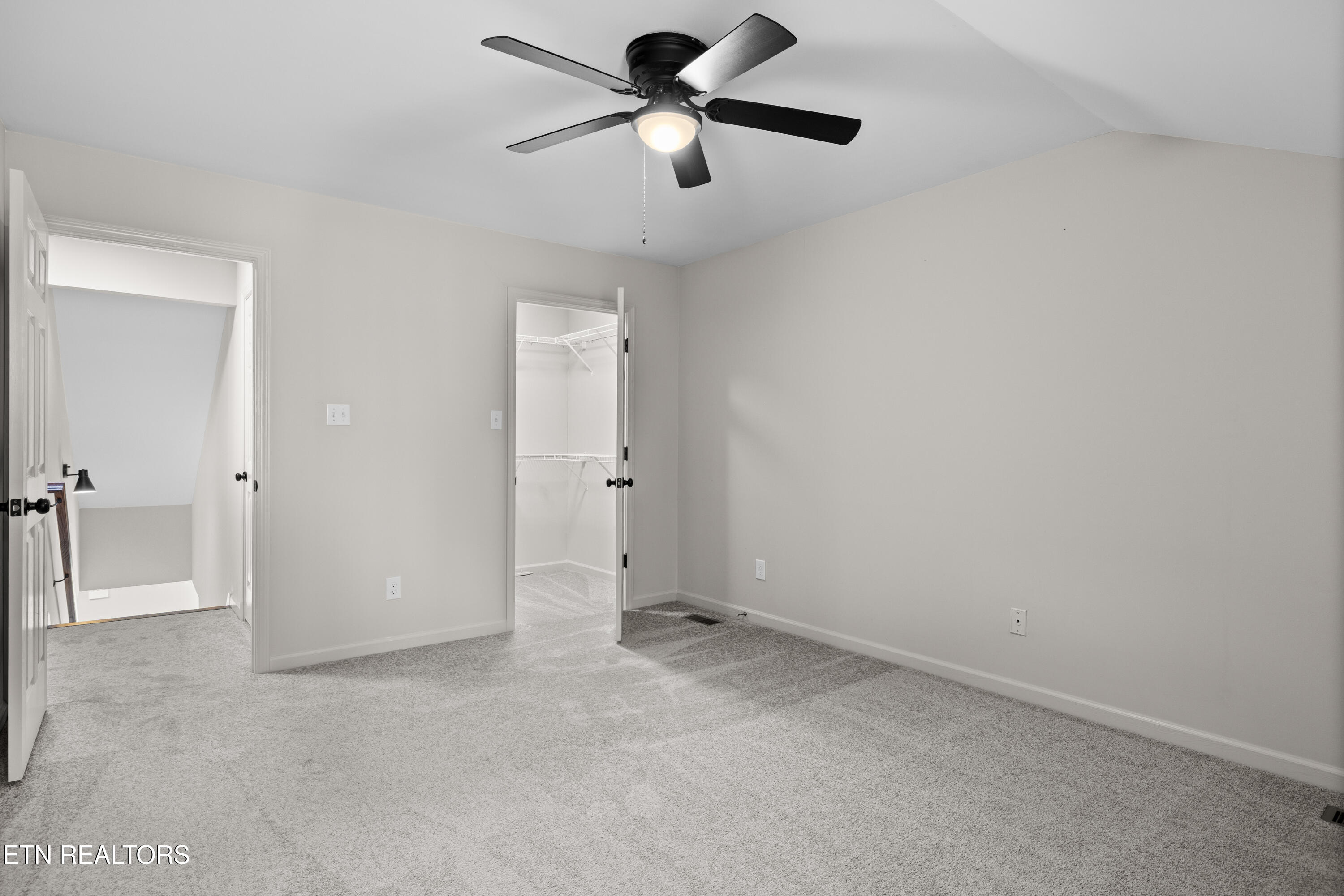 8411 Ivy Green Way