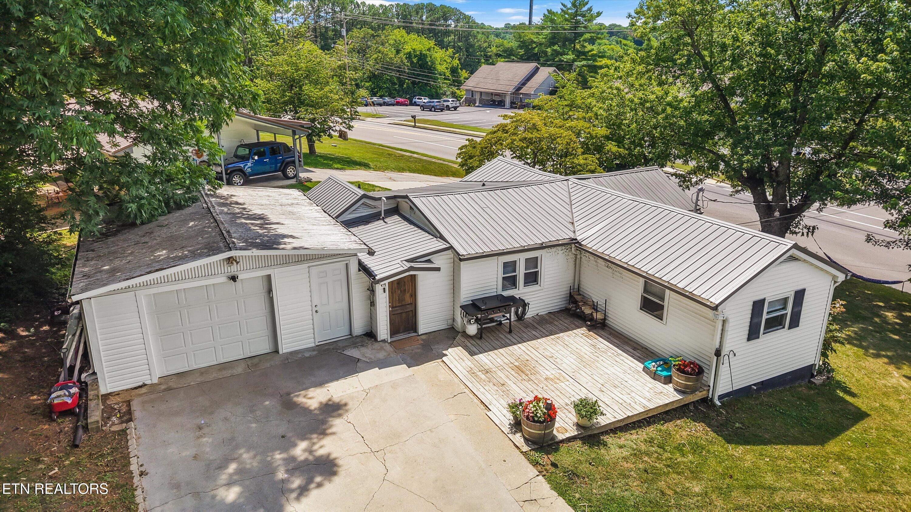 1306 Montvale Station Rd