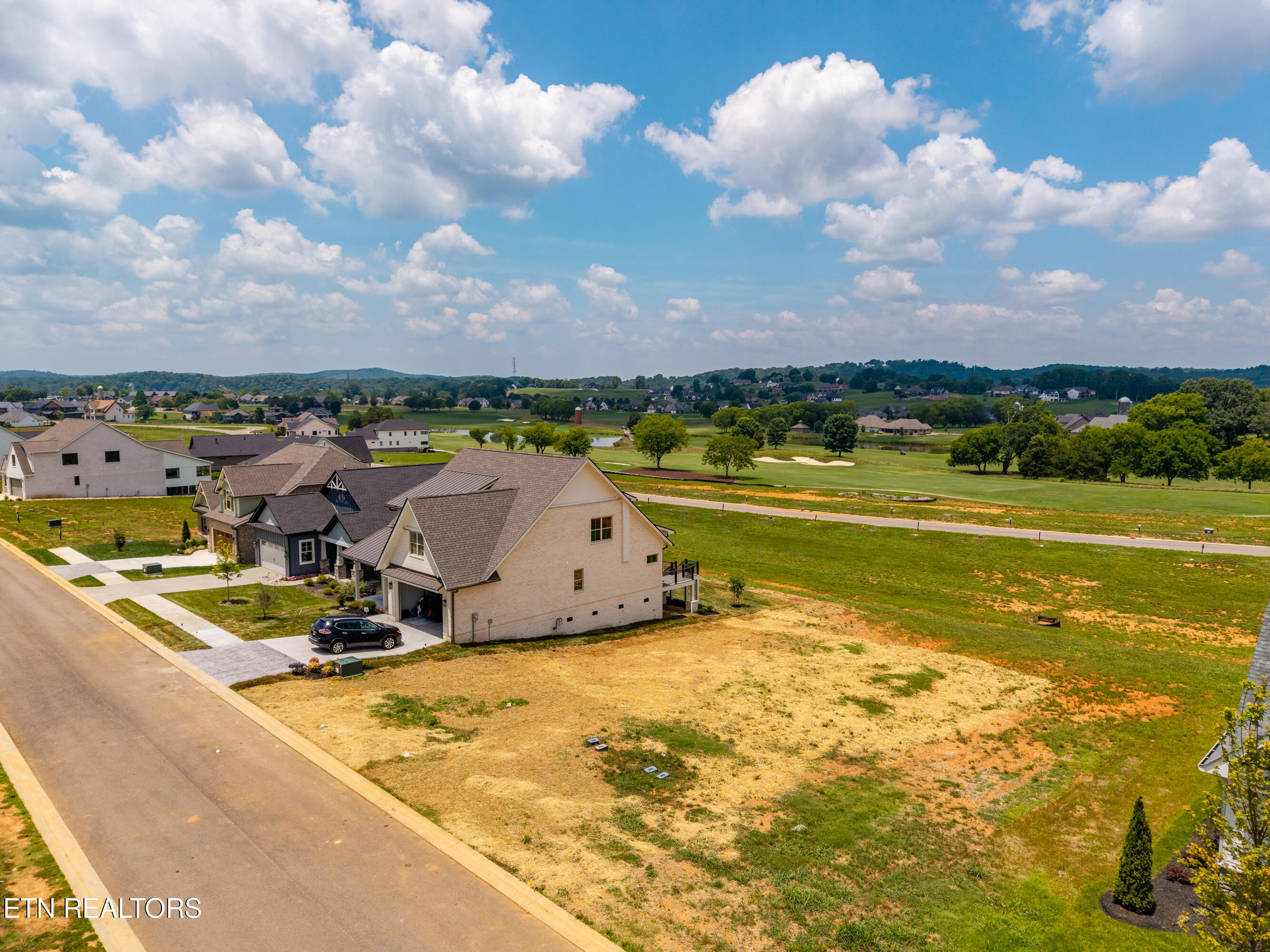 1462 Black Bear Circle