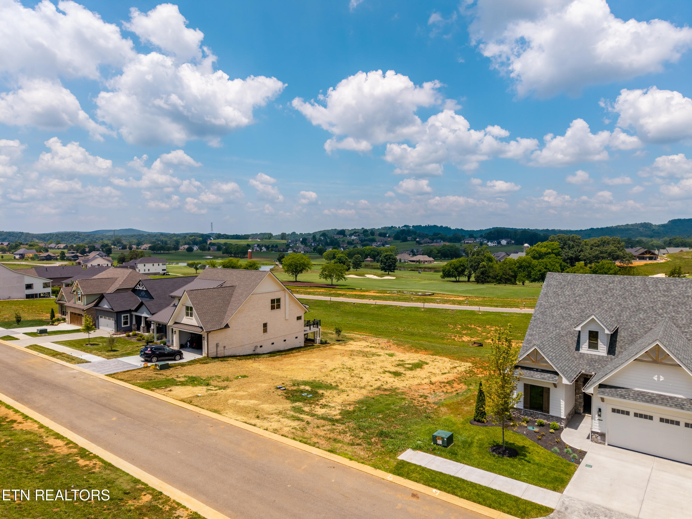 1462 Black Bear Circle
