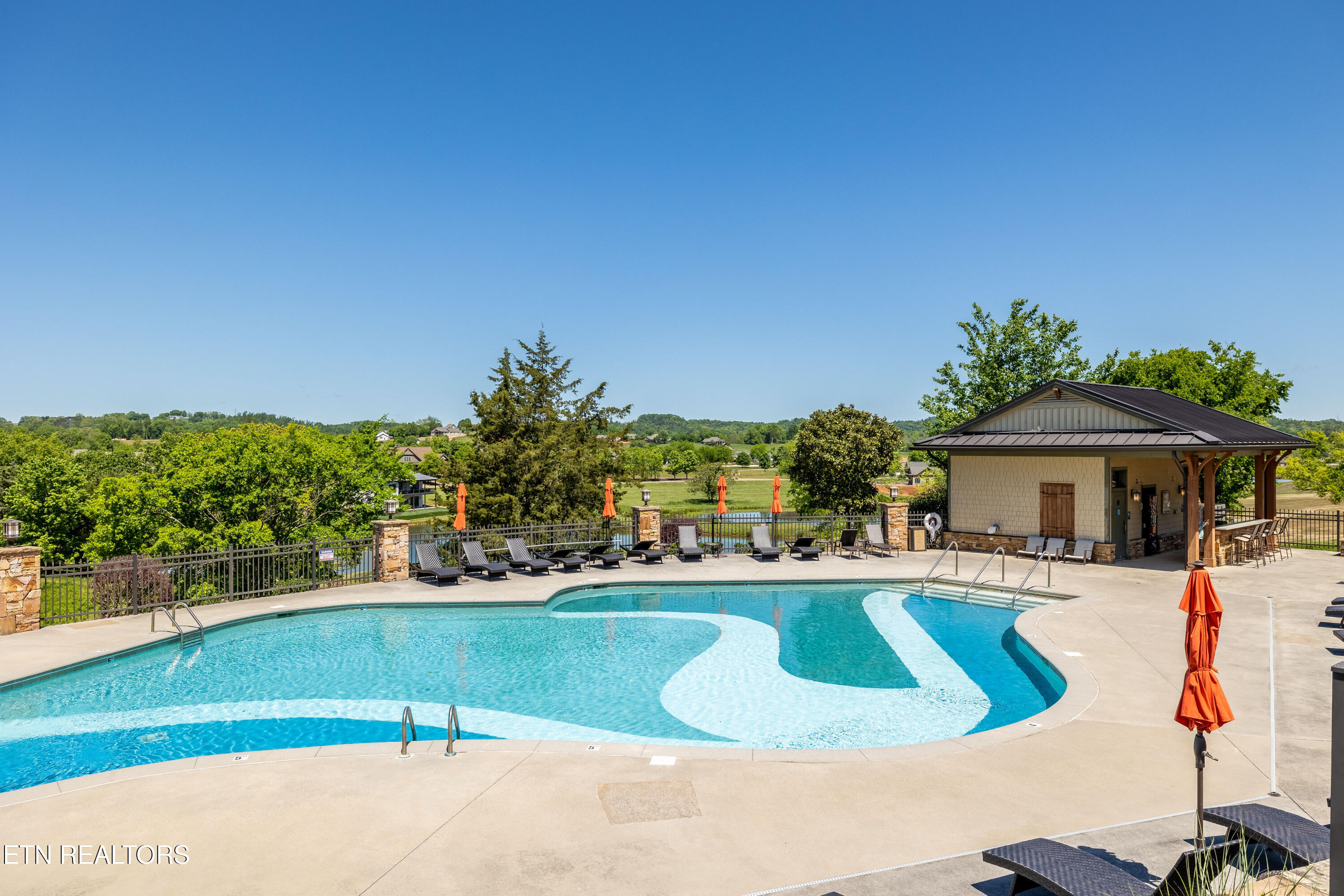 1462 Black Bear Circle