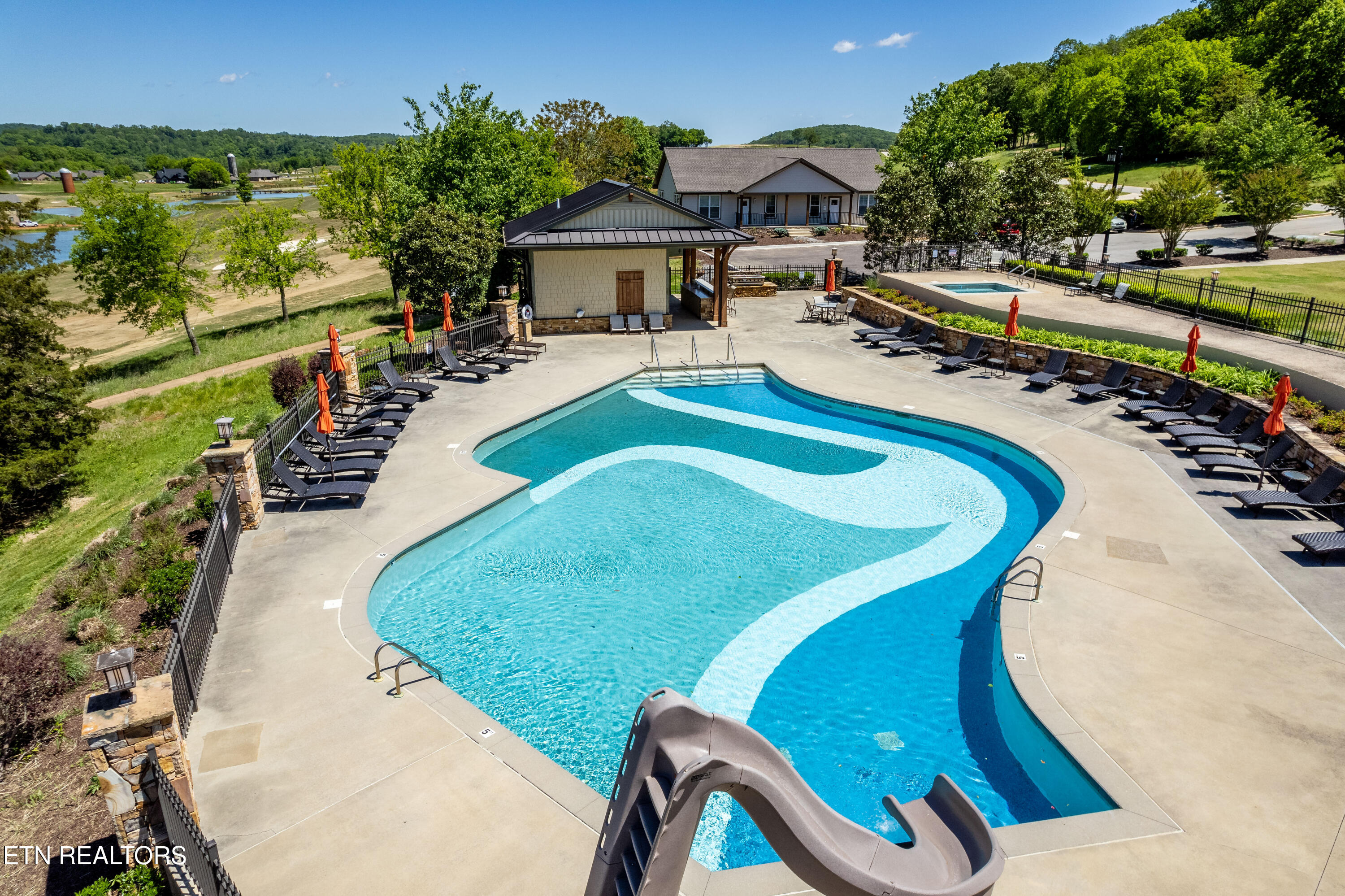 1462 Black Bear Circle