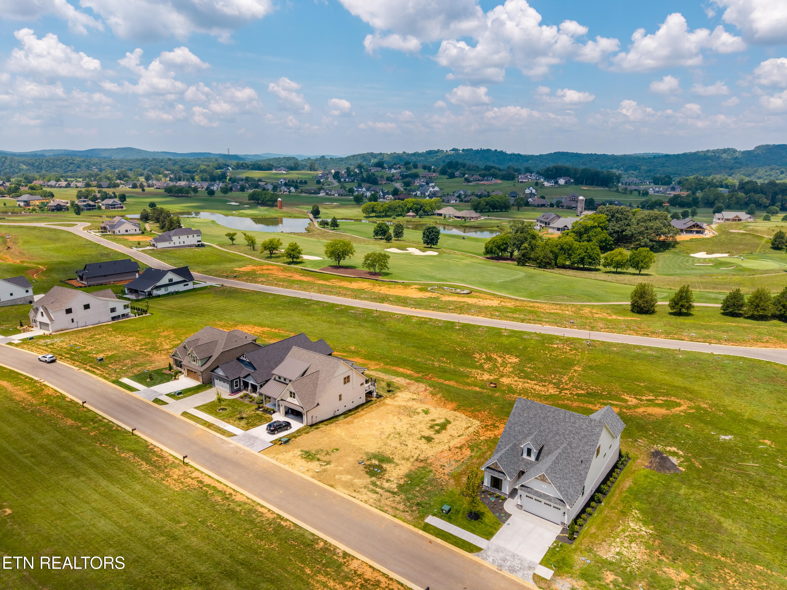 1462 Black Bear Circle