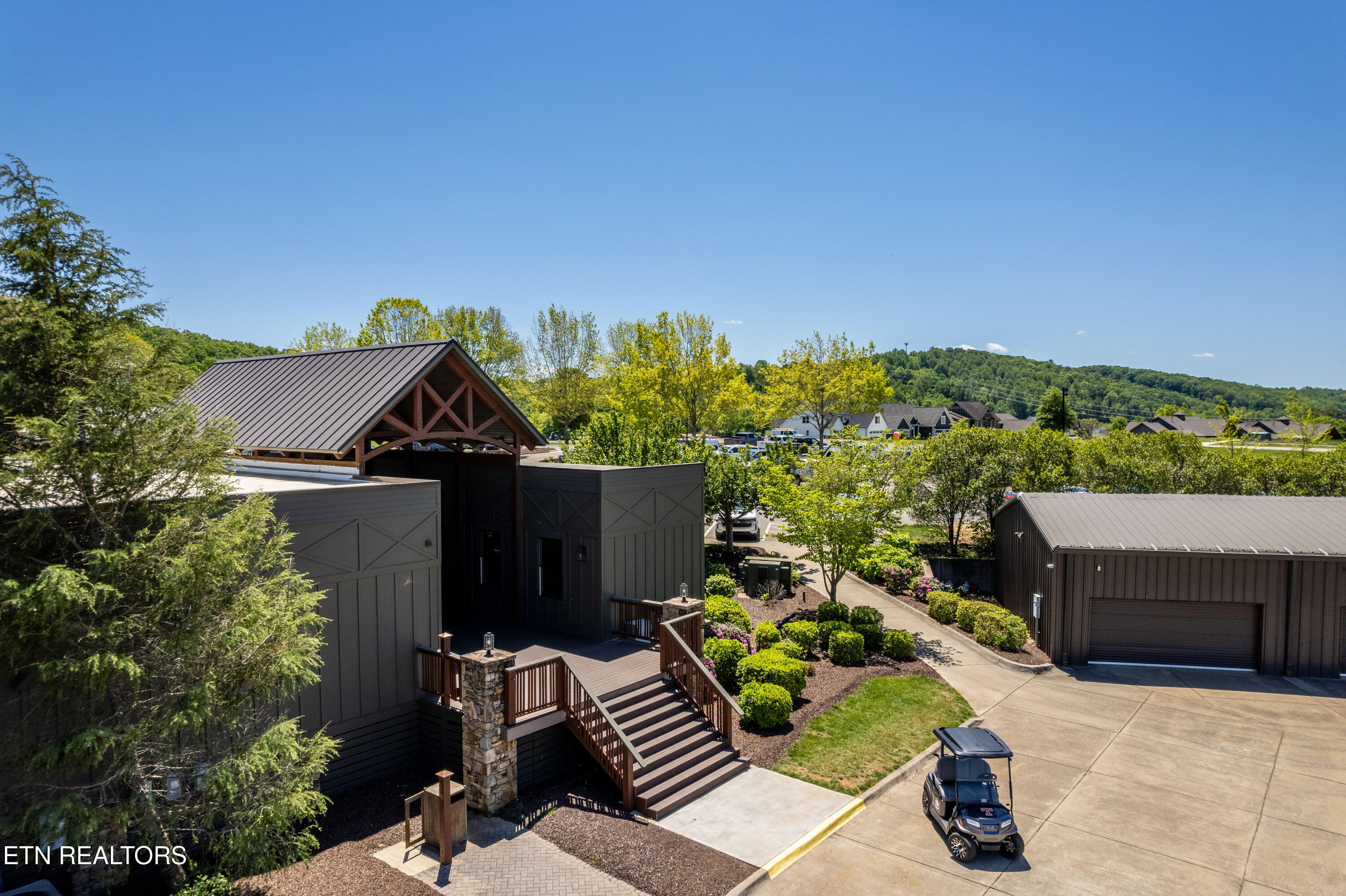1462 Black Bear Circle