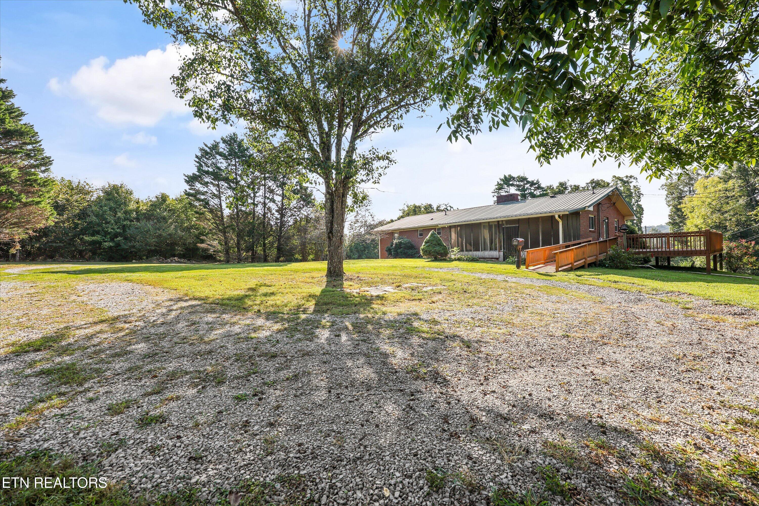 985 Lane Drive