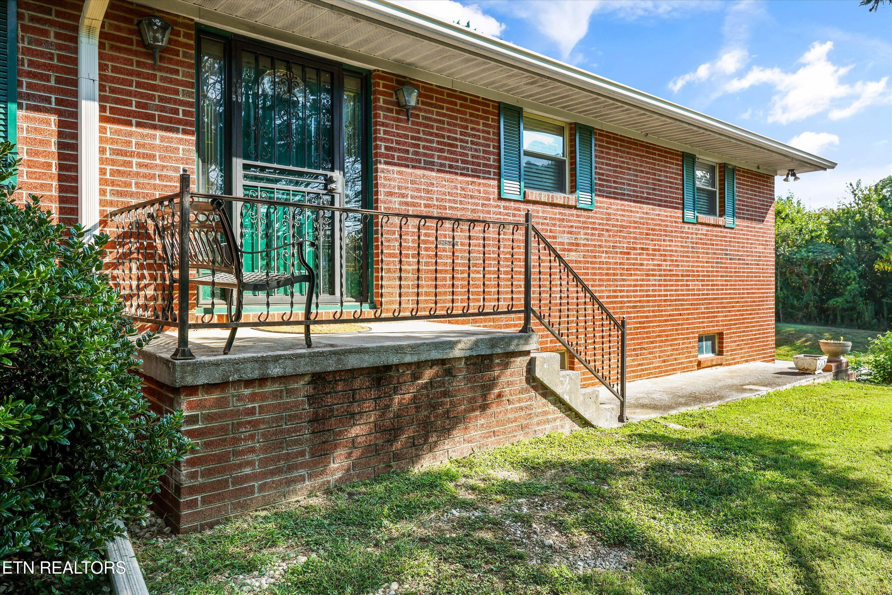 985 Lane Drive