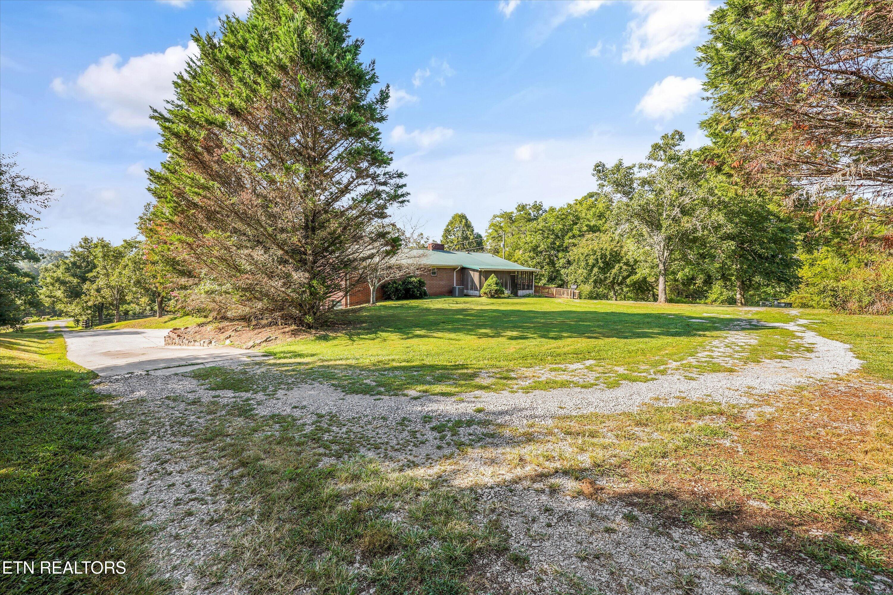 985 Lane Drive