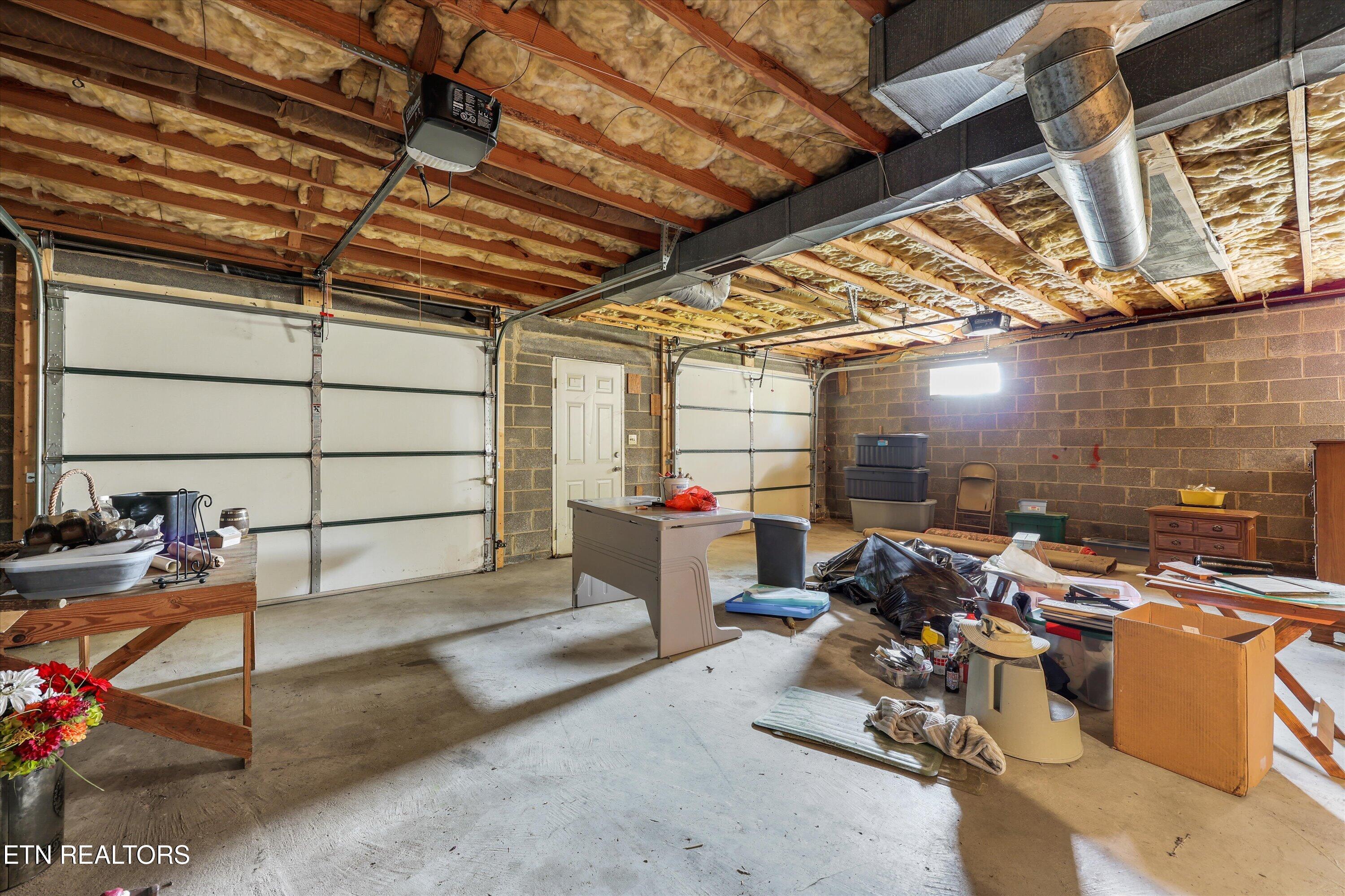 985 Lane Drive