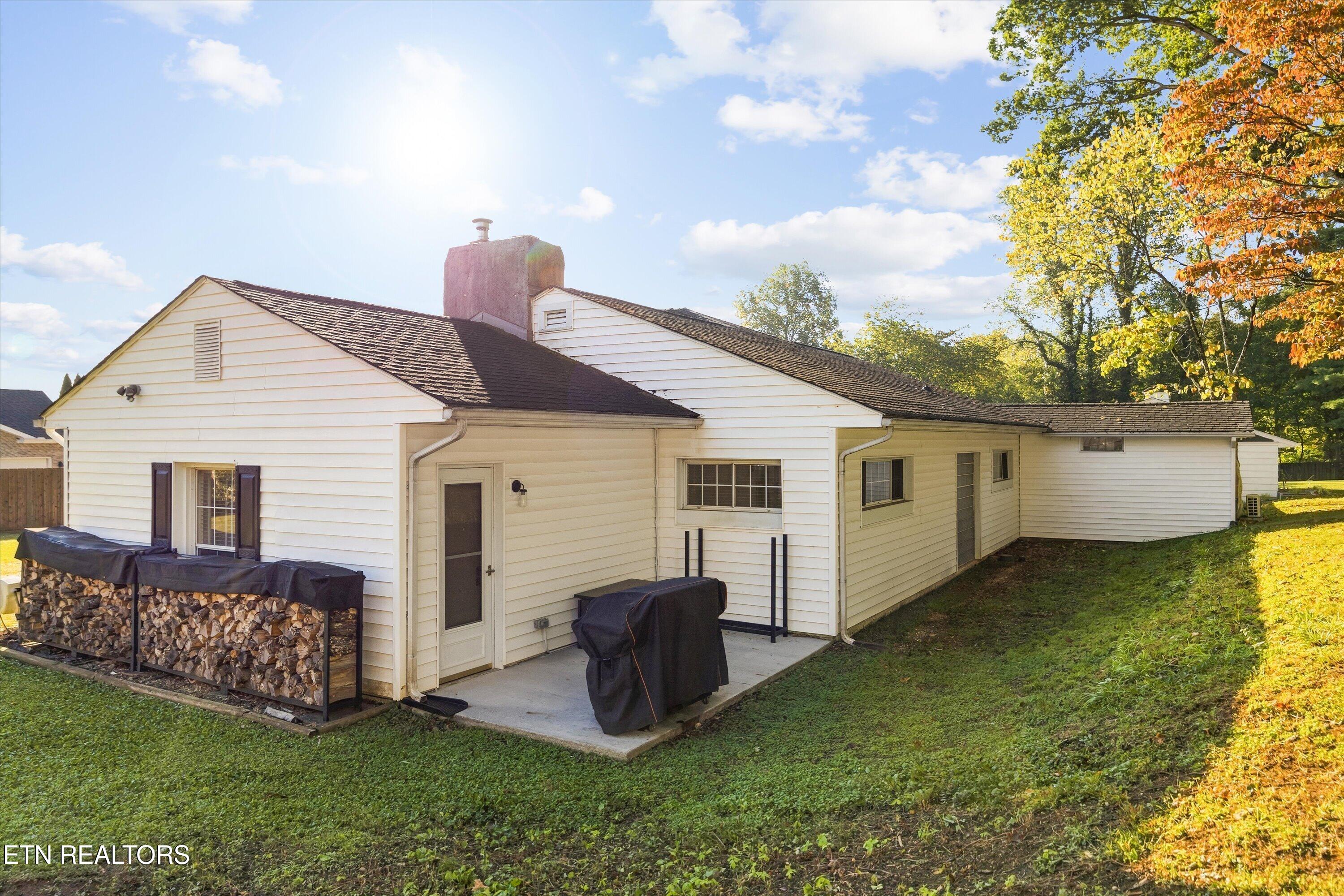 1623 Montvale Rd