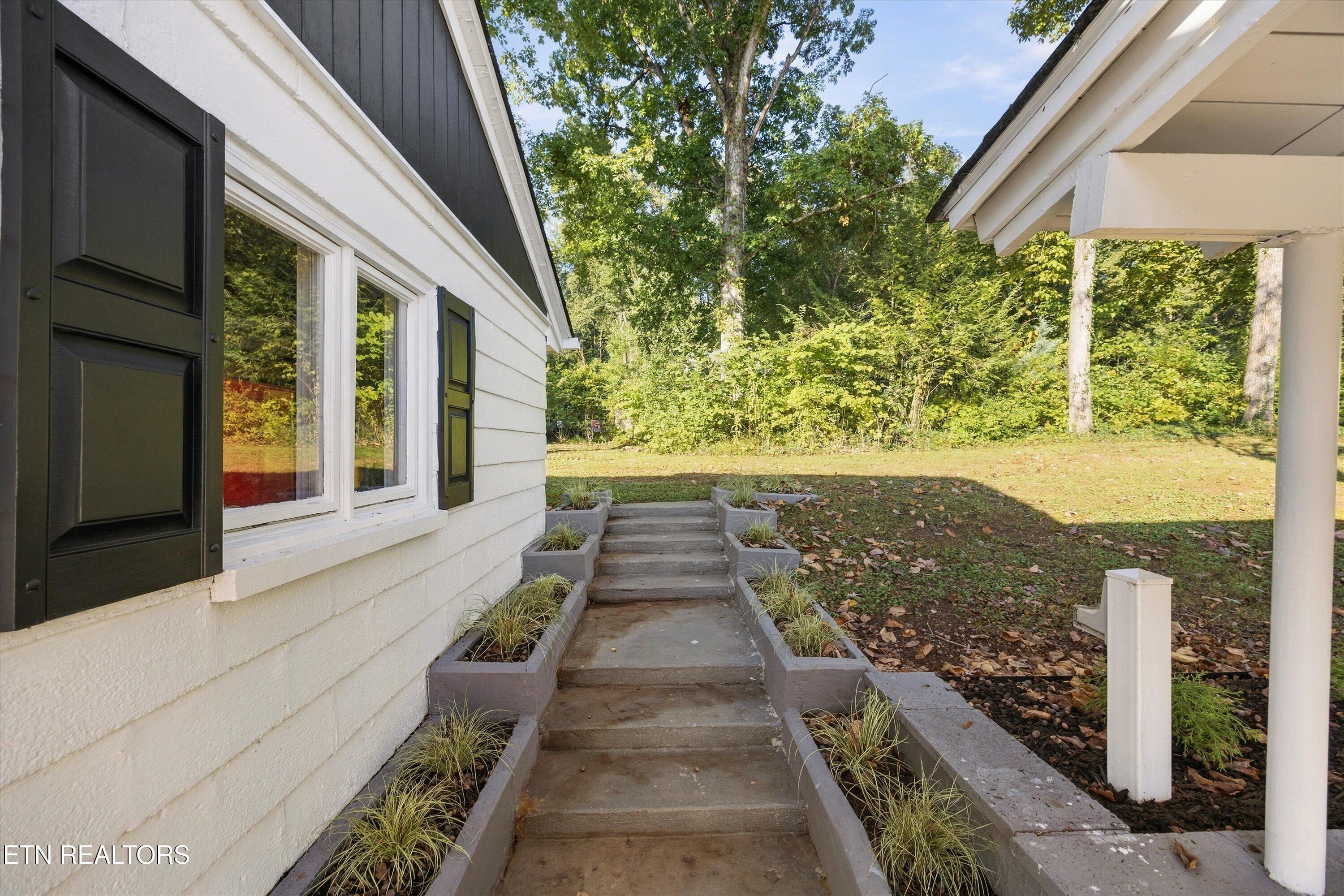 1623 Montvale Rd