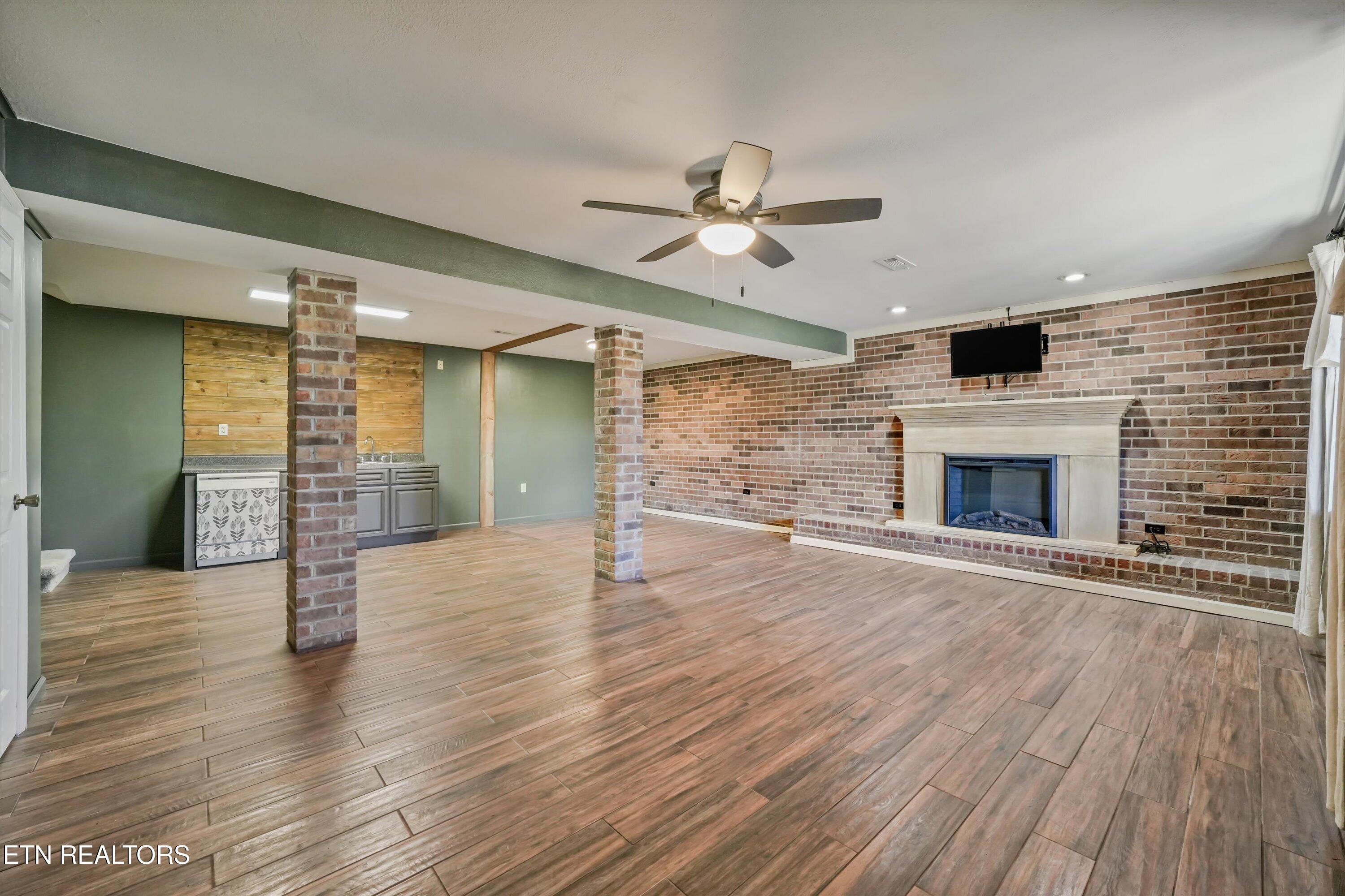 4512 Southside Drive