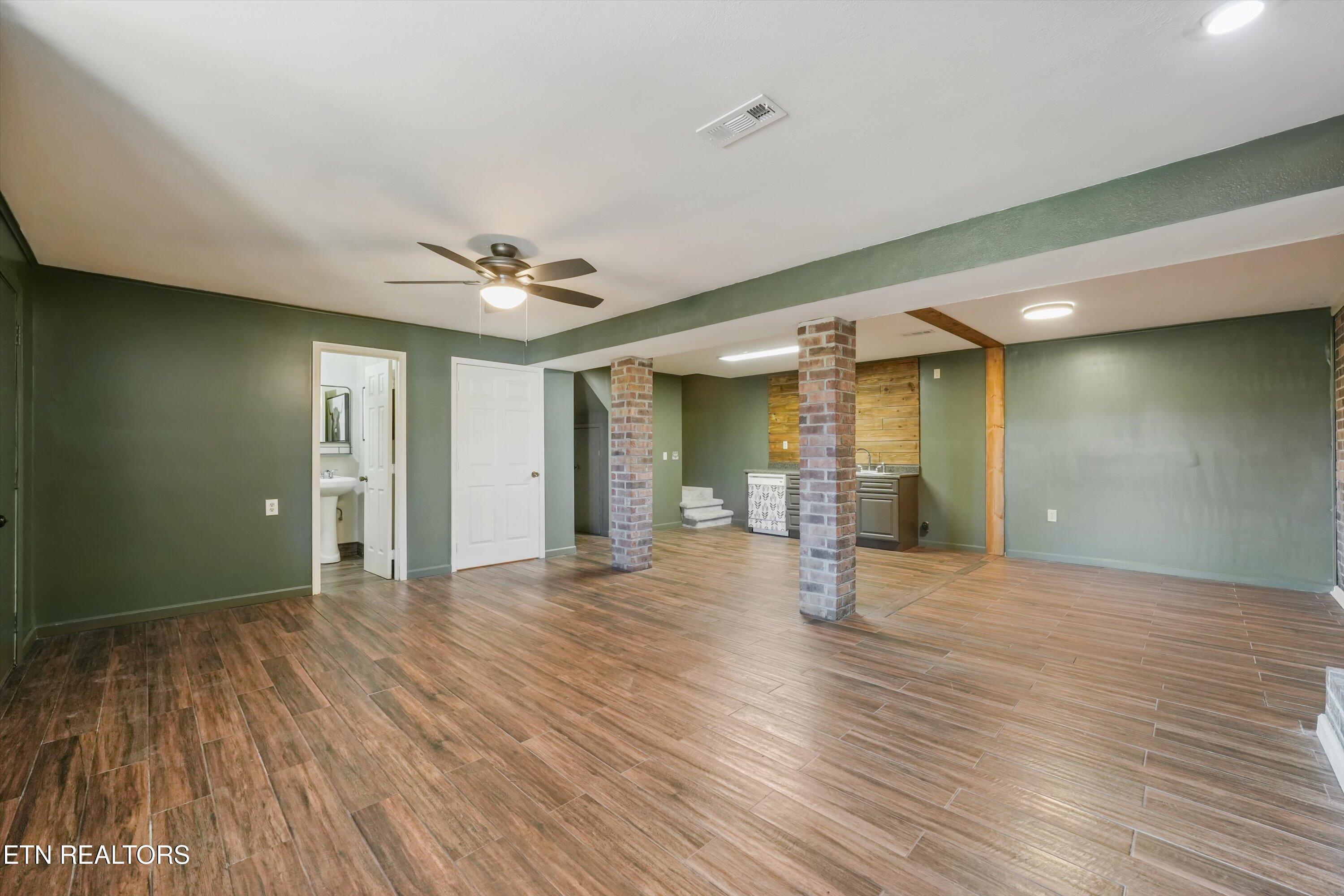 4512 Southside Drive