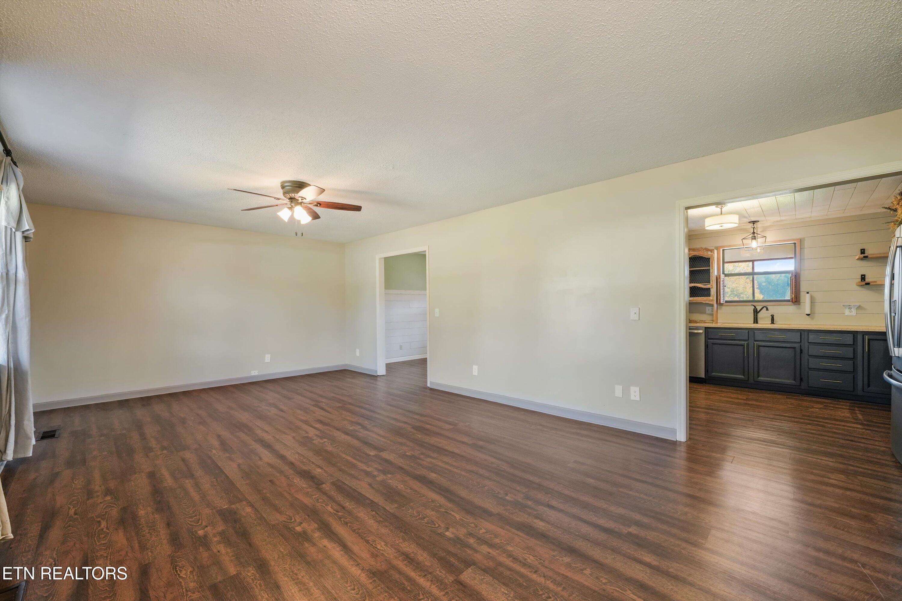 4512 Southside Drive