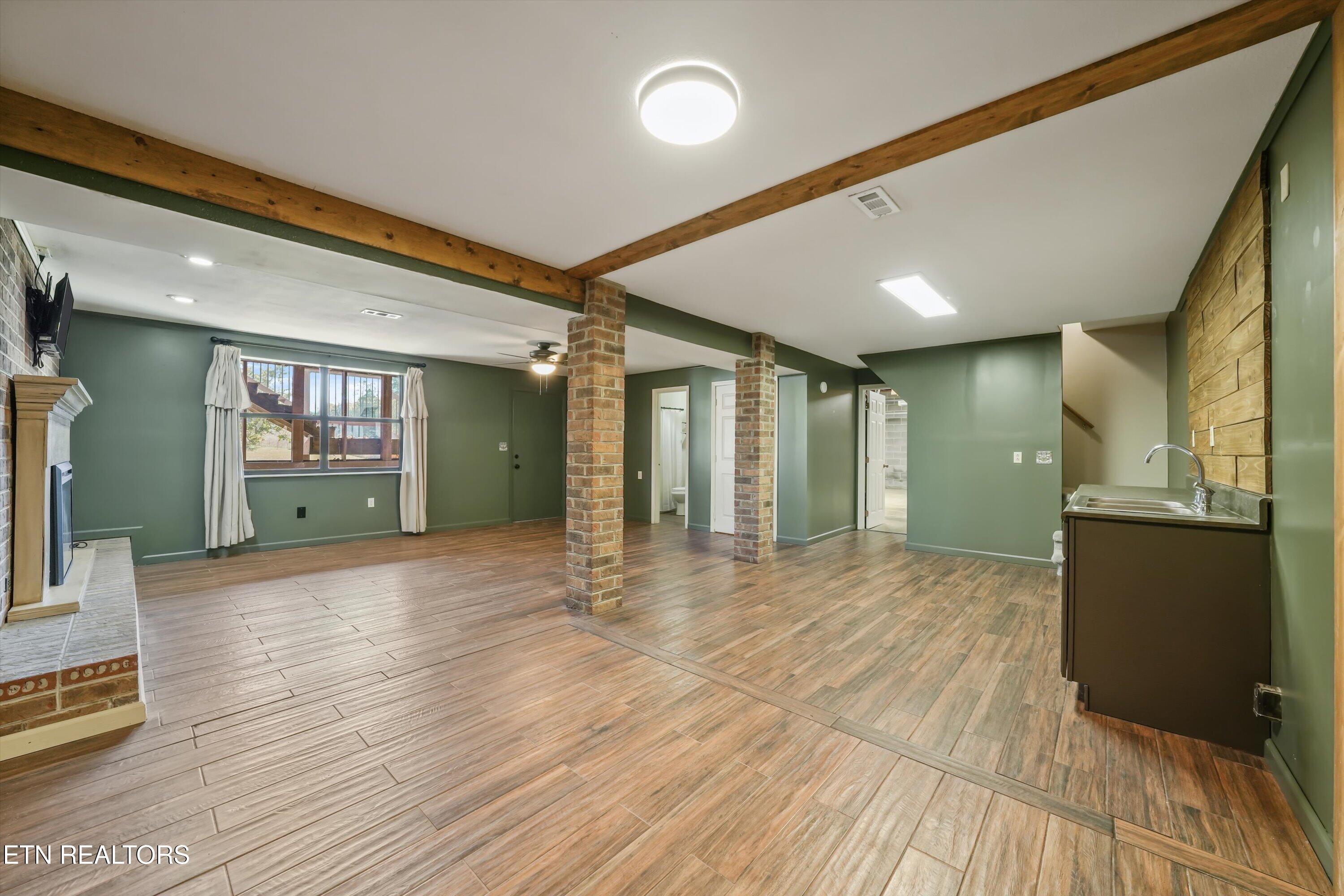 4512 Southside Drive