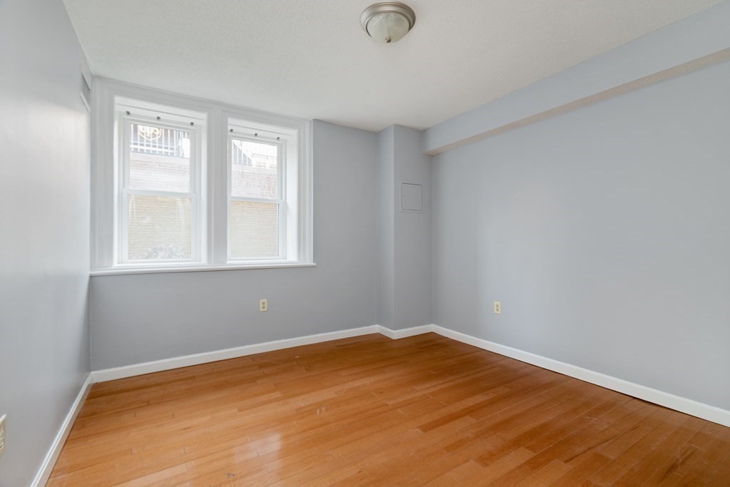 76 Elm Street Unit: G09