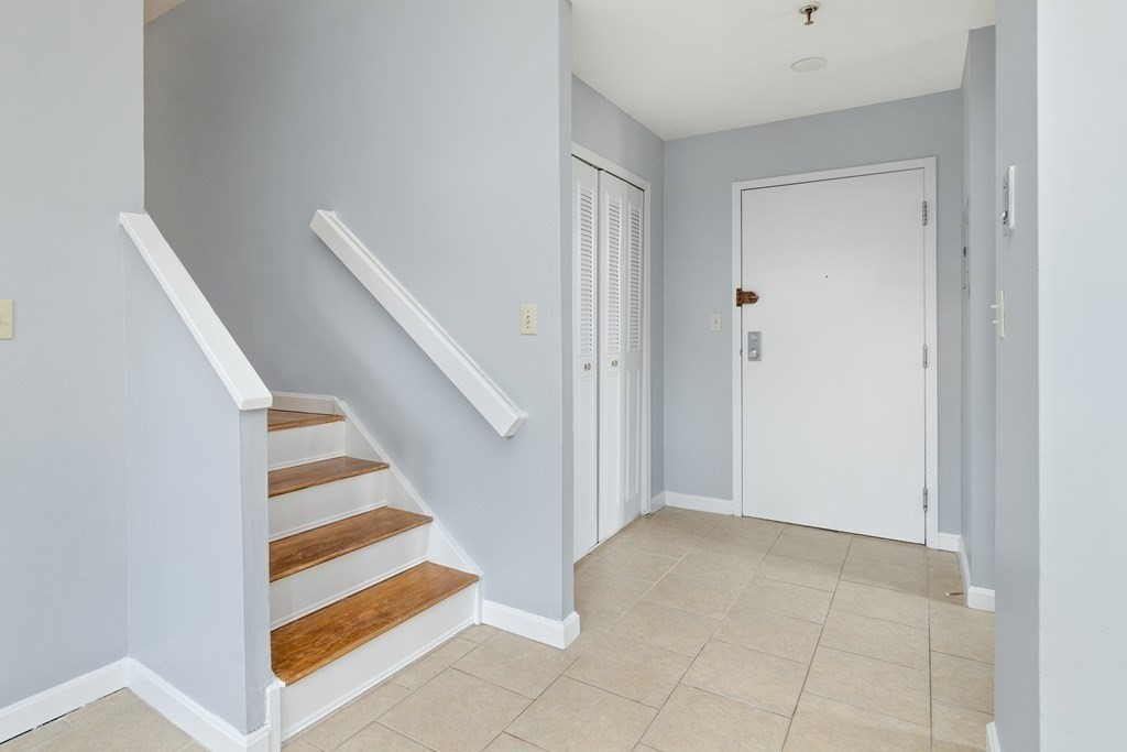 76 Elm Street Unit: G09