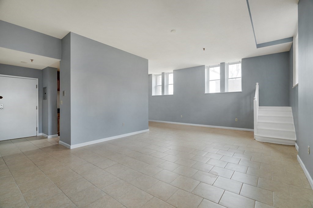 76 Elm Street Unit: G09