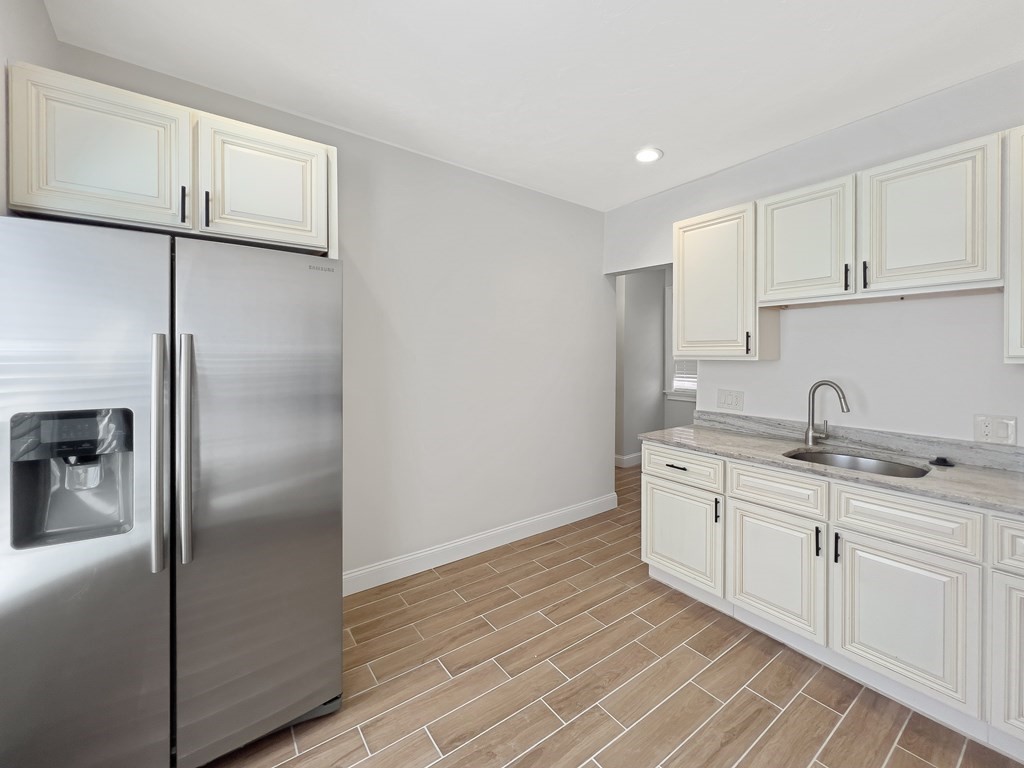 94 Winthrop St Unit: 2