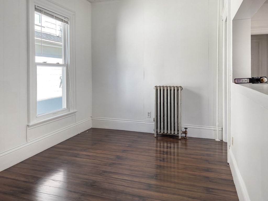 25 Laurel Street Unit: 2