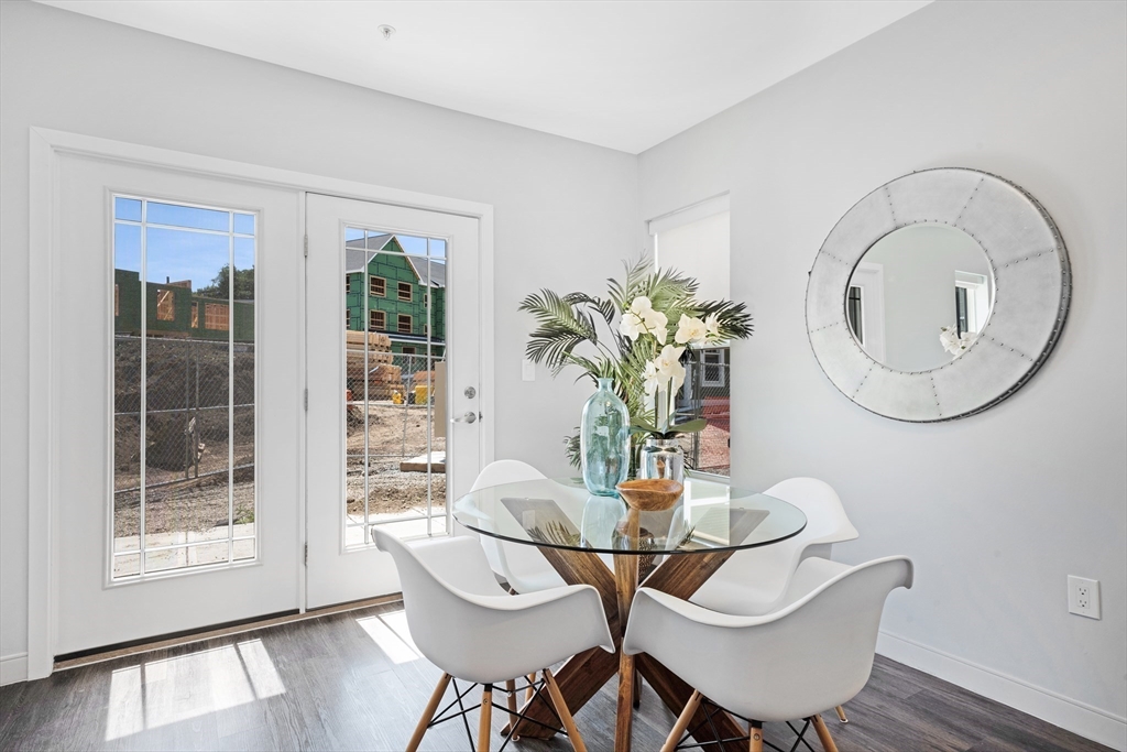 11 Goldfinch Court # 11