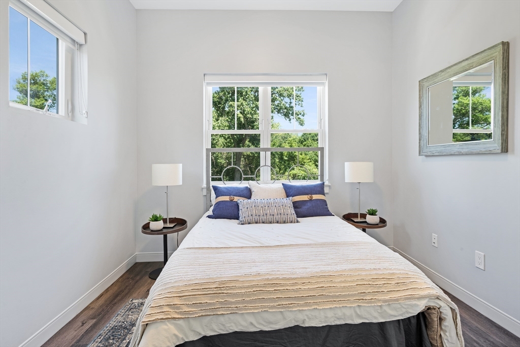 11 Goldfinch Court # 11