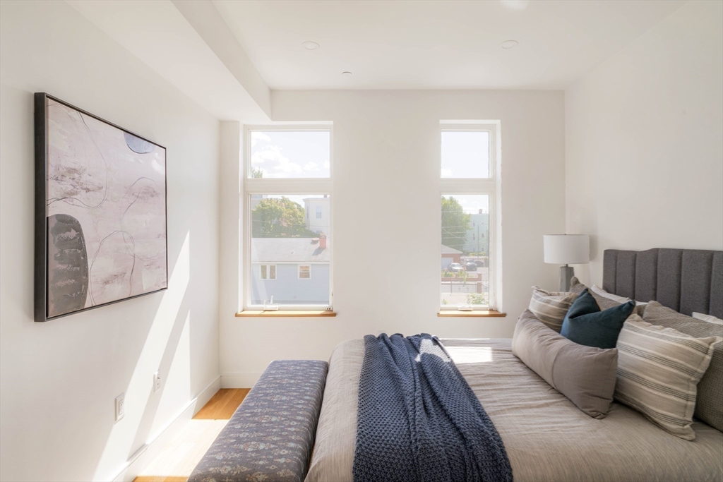 28 South Street # 203
