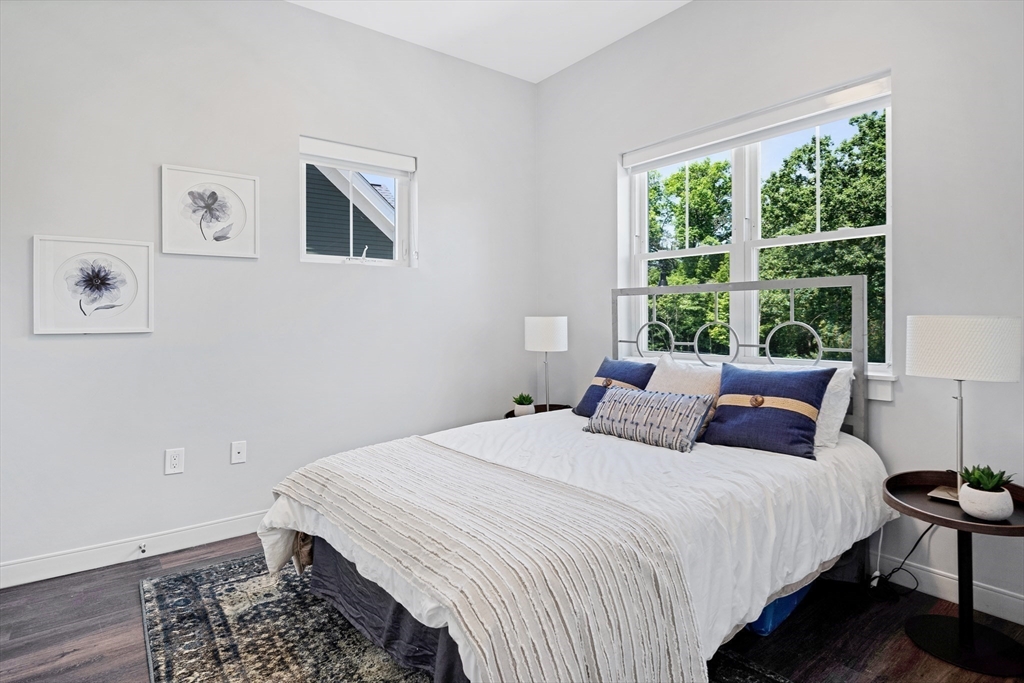 17 Goldfinch Court # 17