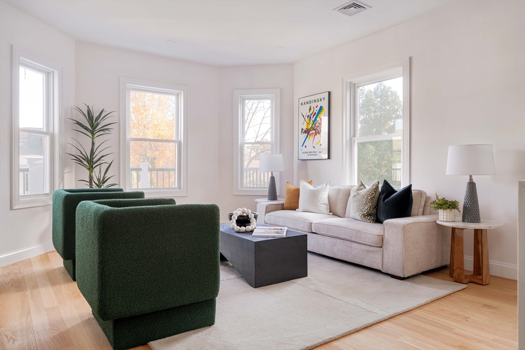 15 Ardent St # 2