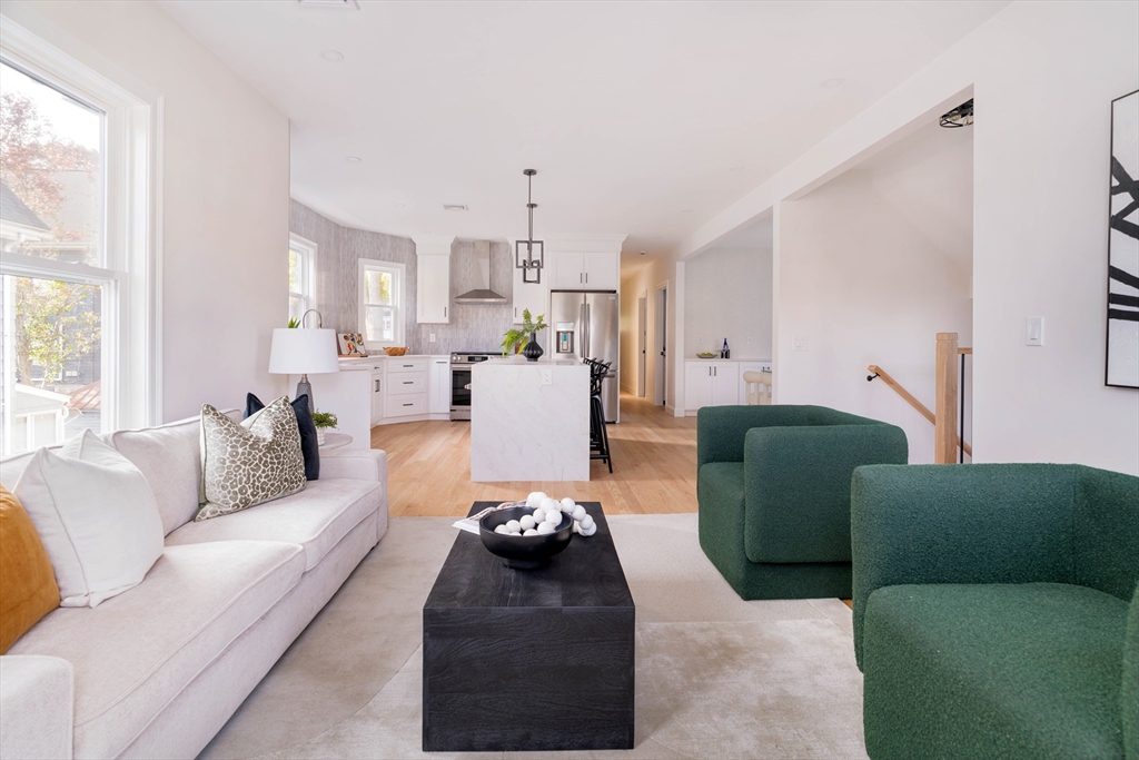 15 Ardent St # 2