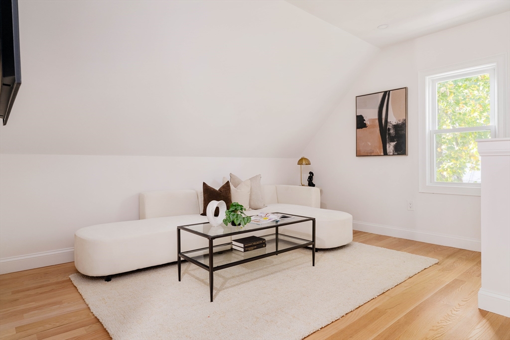 15 Ardent St # 2