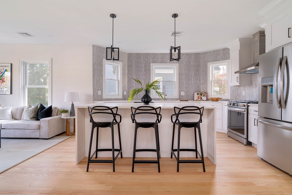 15 Ardent St # 1