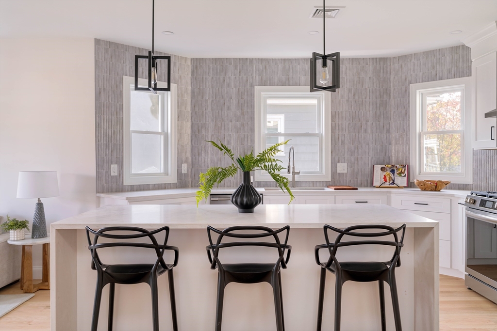15 Ardent St # 1