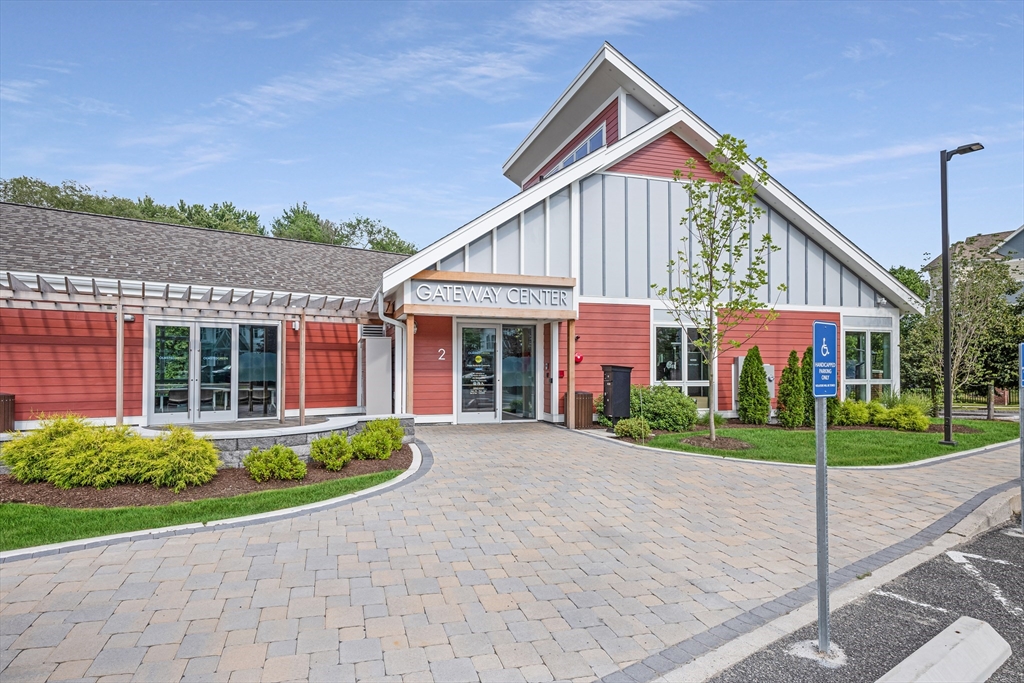 27 Goldfinch Court # 27