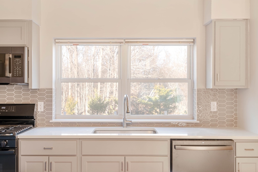 21 Goldfinch Court # 21