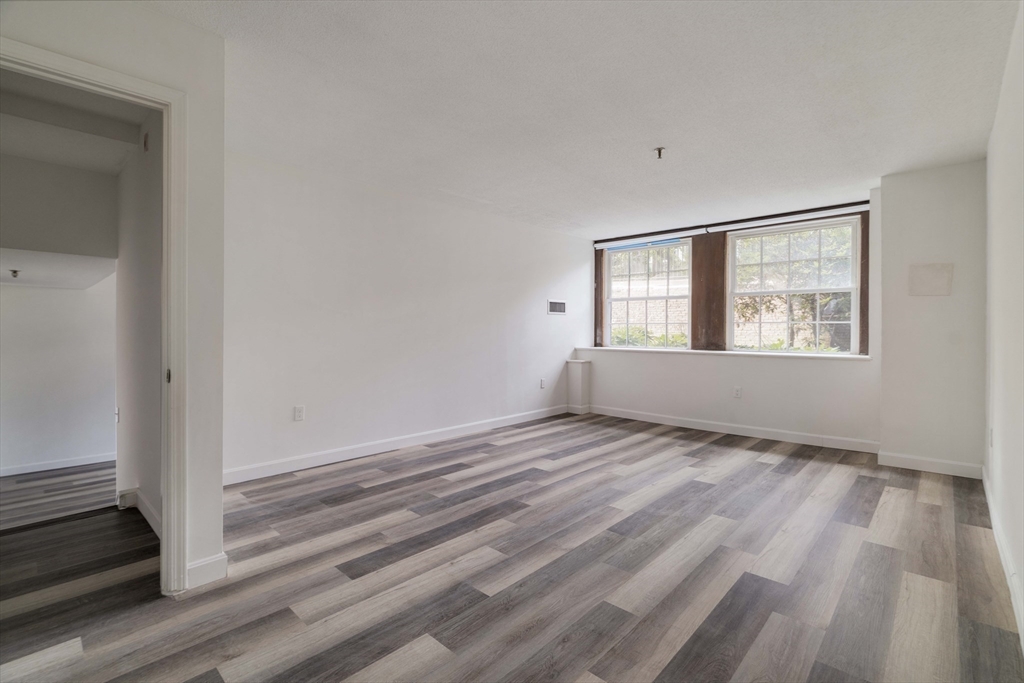 76 Elm Street # G05, Boston Unit: G05